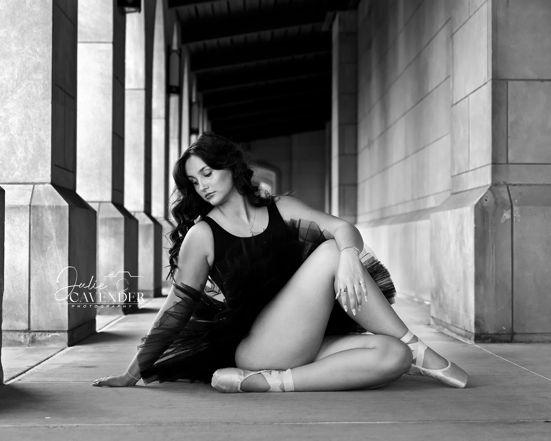 webIMG_0472pbw.jpg