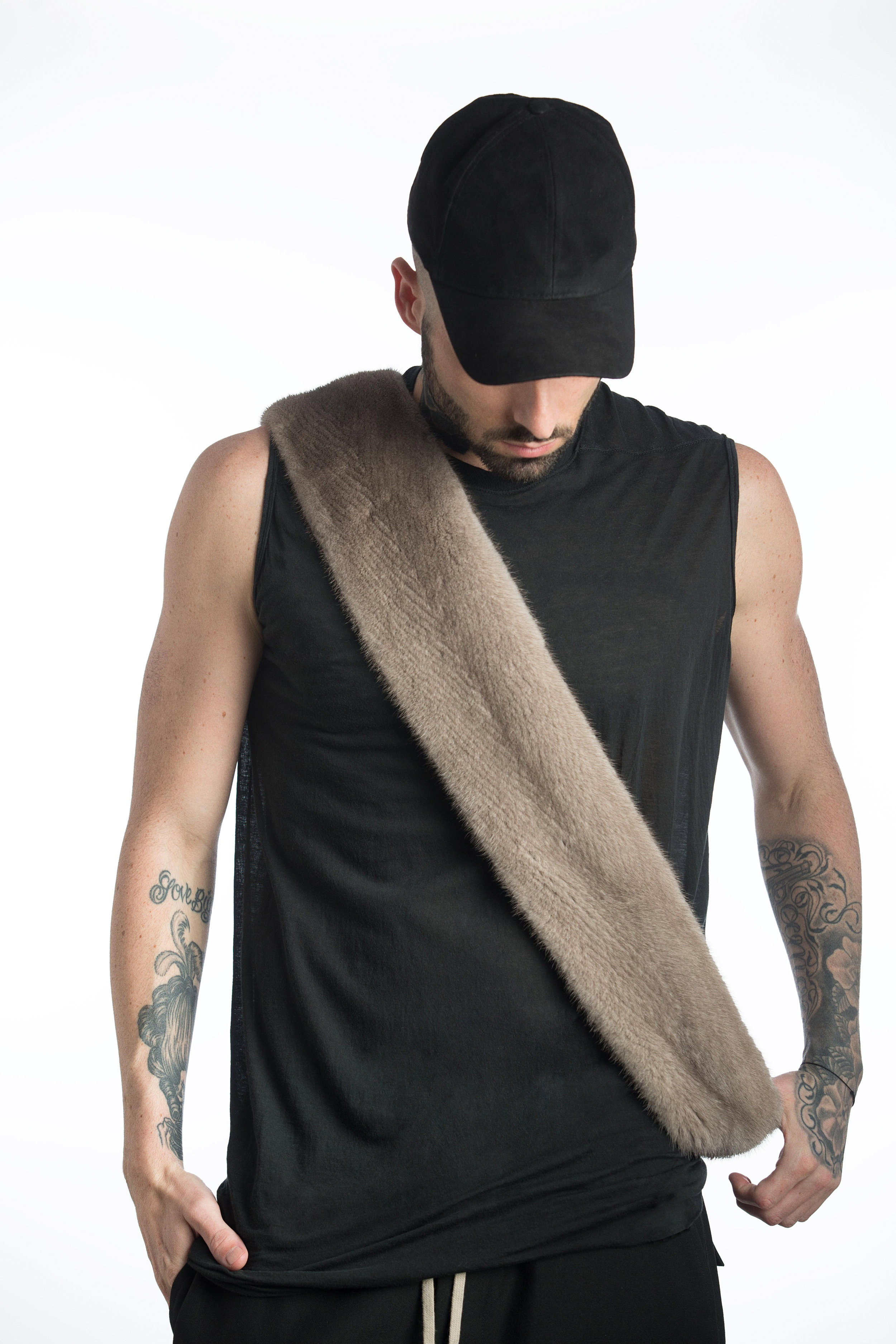 MEN.Infinity Scarf.1.jpg