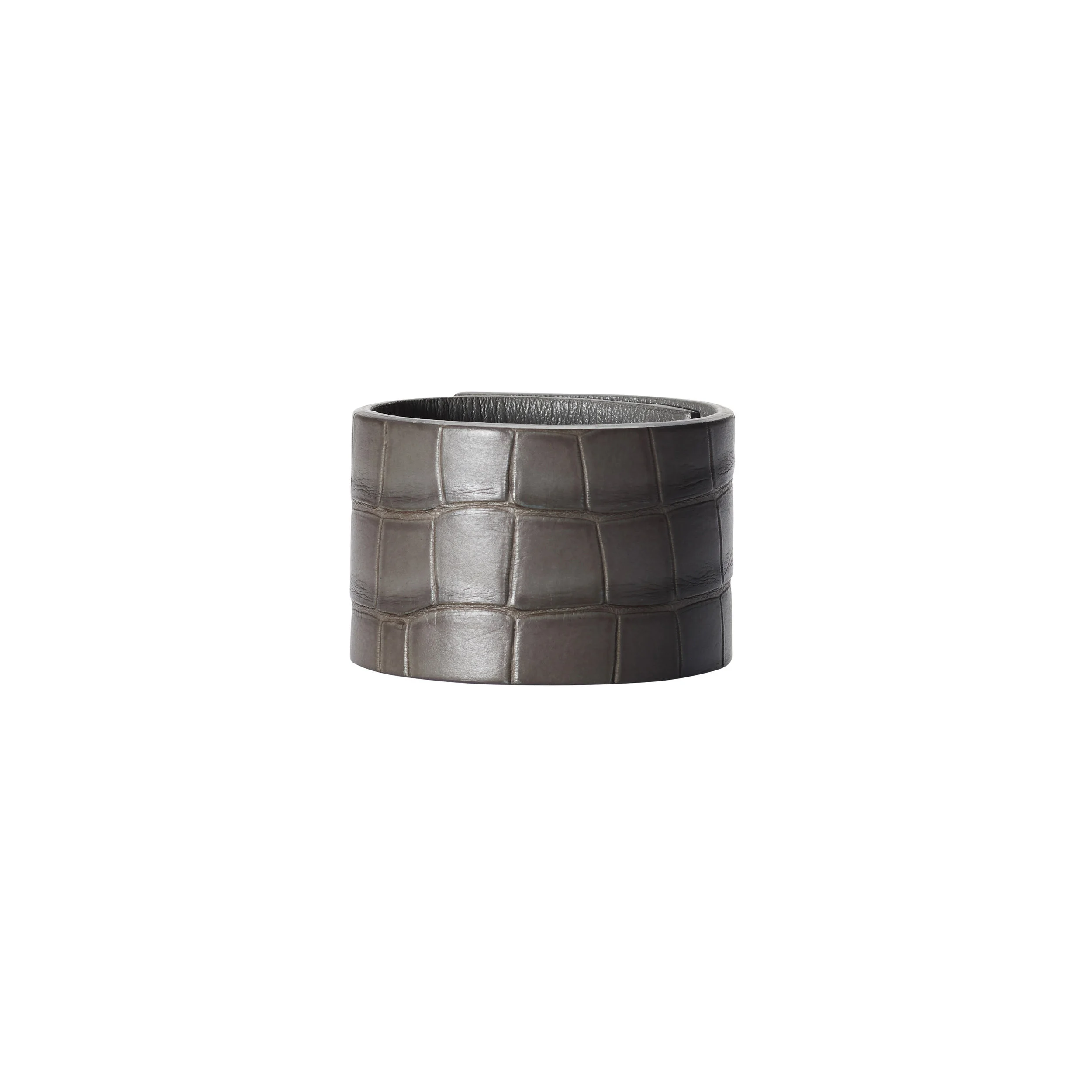 Lg Classic Cuff Serpentine Front.jpg