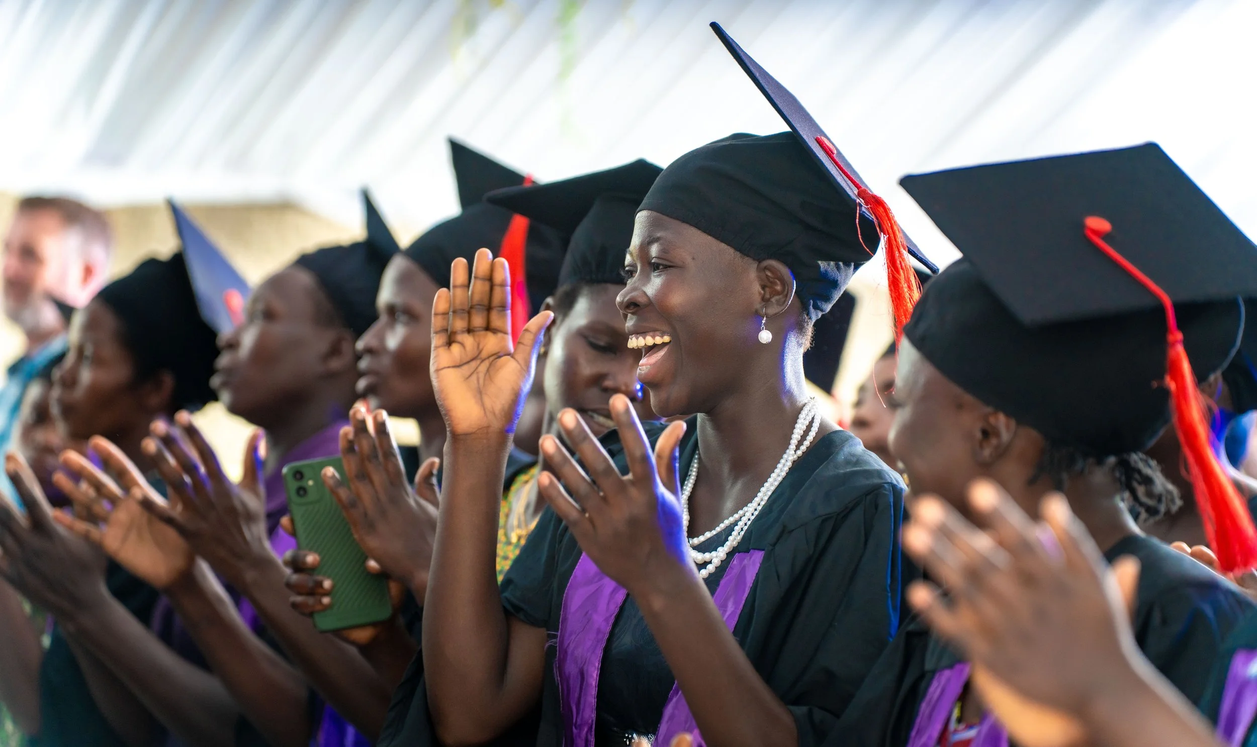 2025_TRGGraduation_01899.jpeg