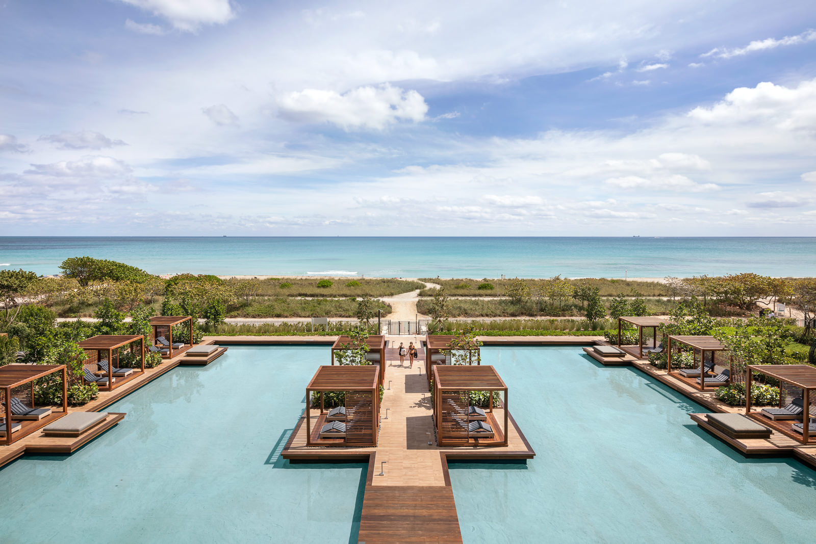 Fendi Chateau, Miami Beach, FL - Arquitectonica