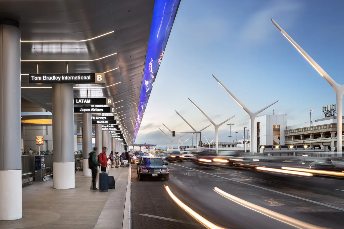LAX-Mike-Kelley-Exteriors-2.jpg