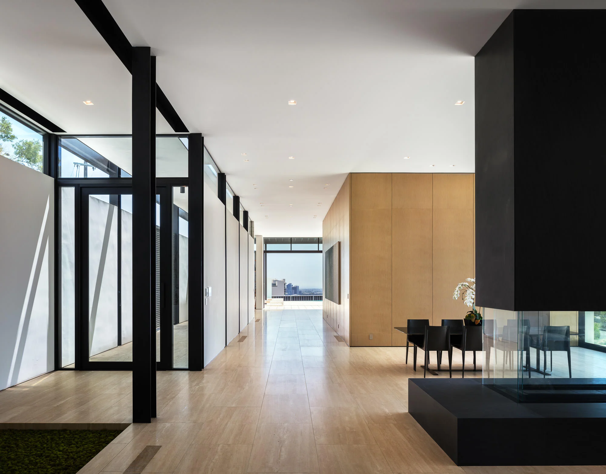 Thrasher Residence, Los Angeles, CA - Woods + Dangaran