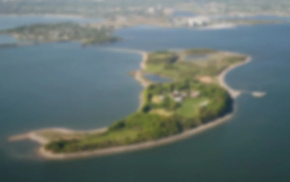 1200px-Thompson_Island_-_Massachusetts.jpg