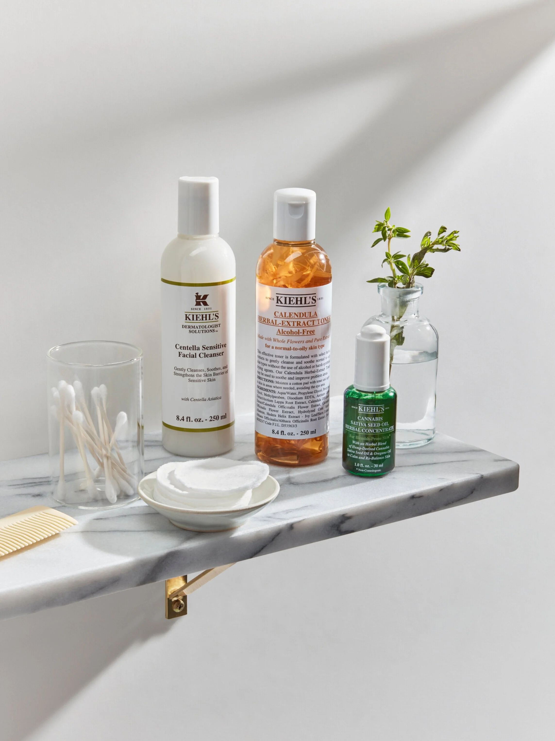 060319_AG_SH05_Sensitive Blemish Prone Shelfie_0497 .jpg