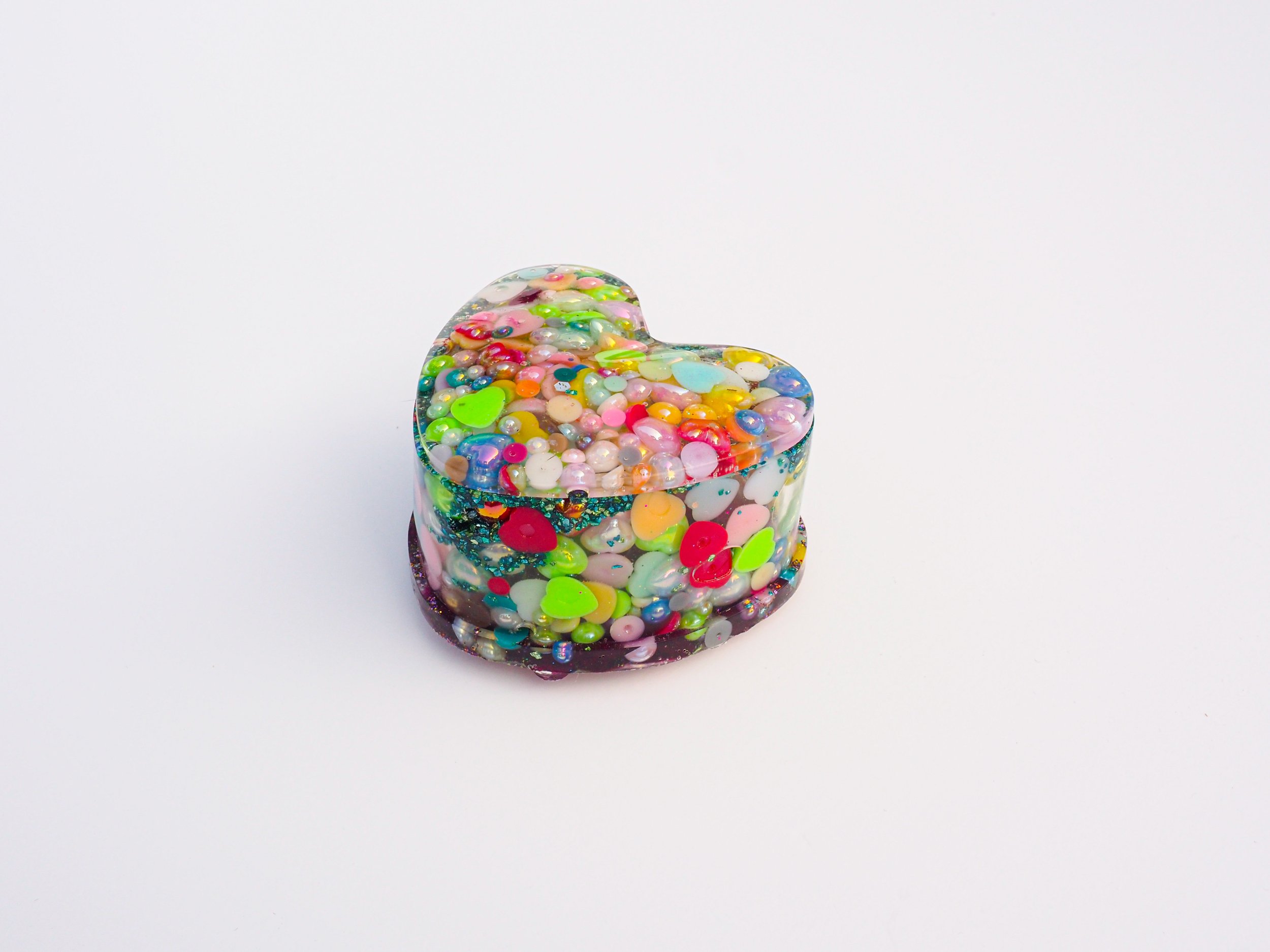 heart box with colorful pearls 2.jpg