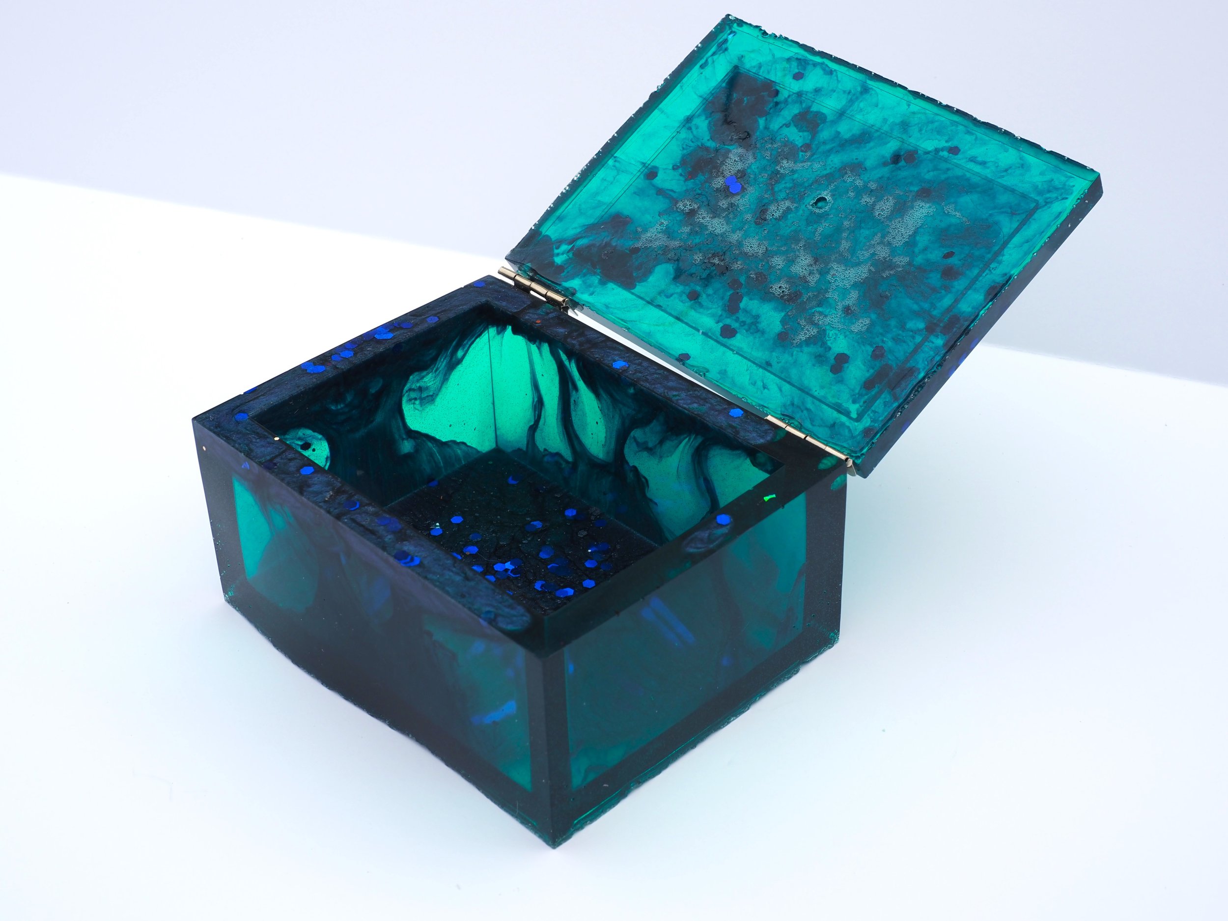 Box with Lid Attached - Green Blue Swirl with Chunky Glitter Translucent (15).JPG