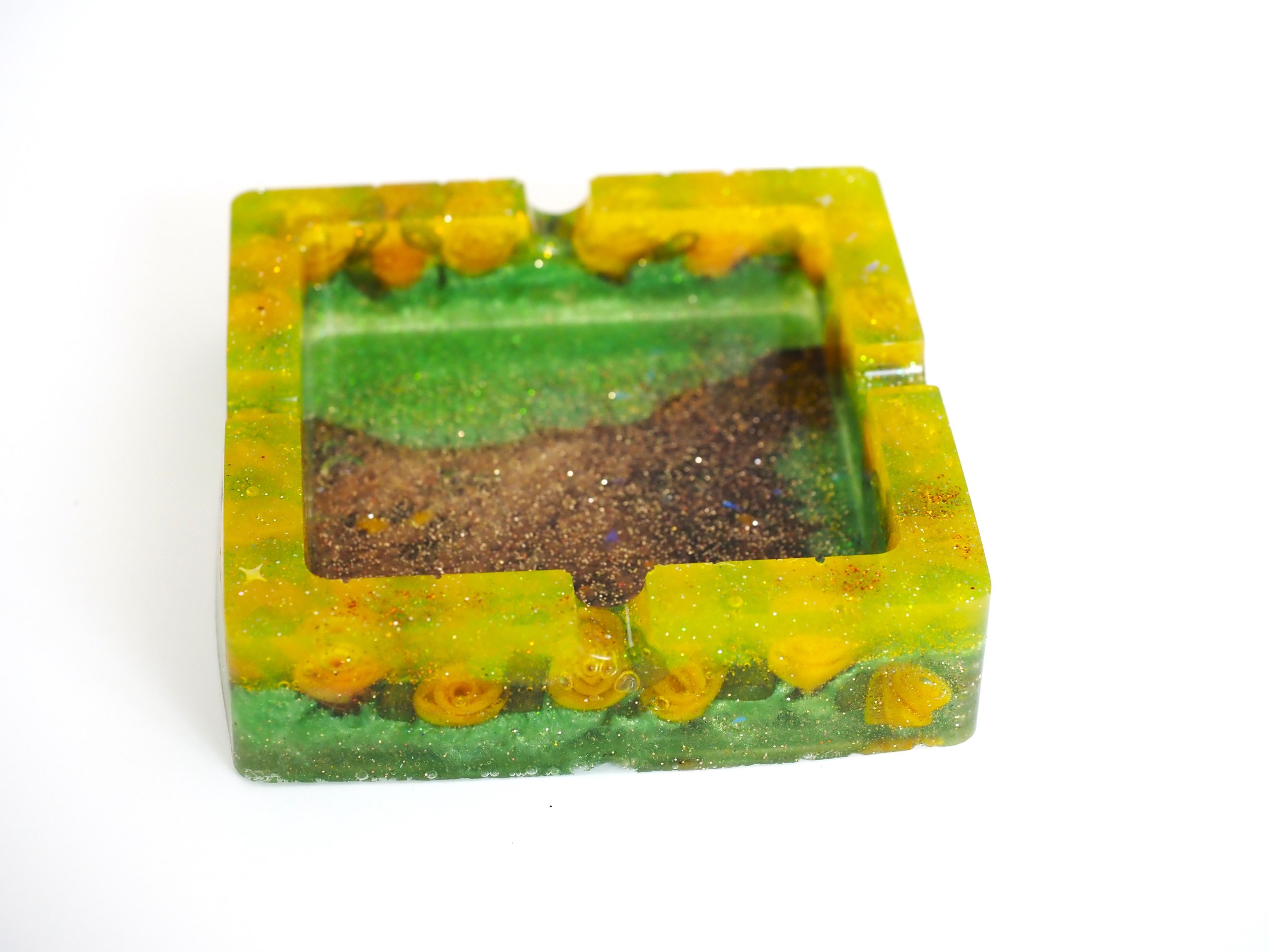 Square Ashtray - Yellow Green Roses Photo Glitter  (9)l.JPG