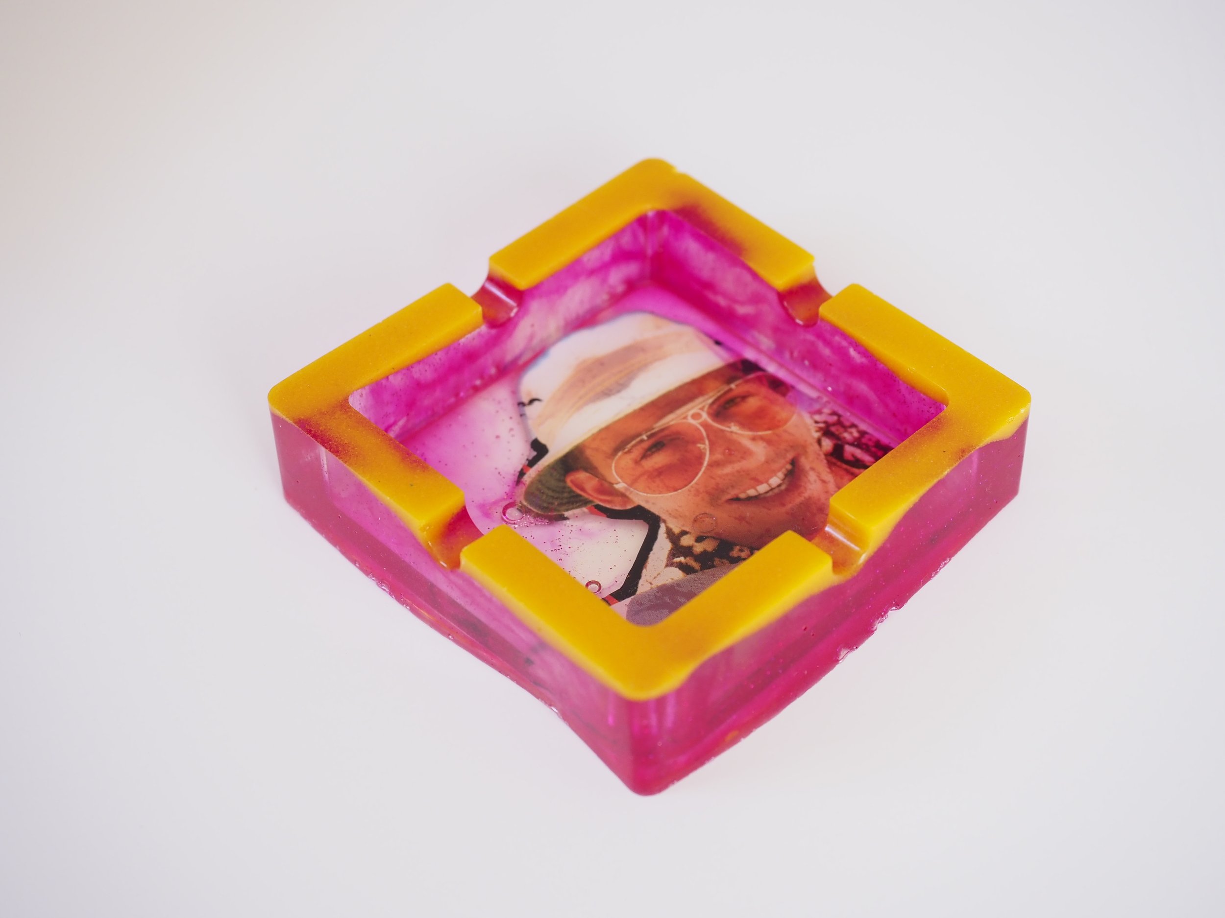 Square Ashtray - Yellow Pink Johnny Depp Fear and Loathing Sand (5).JPG