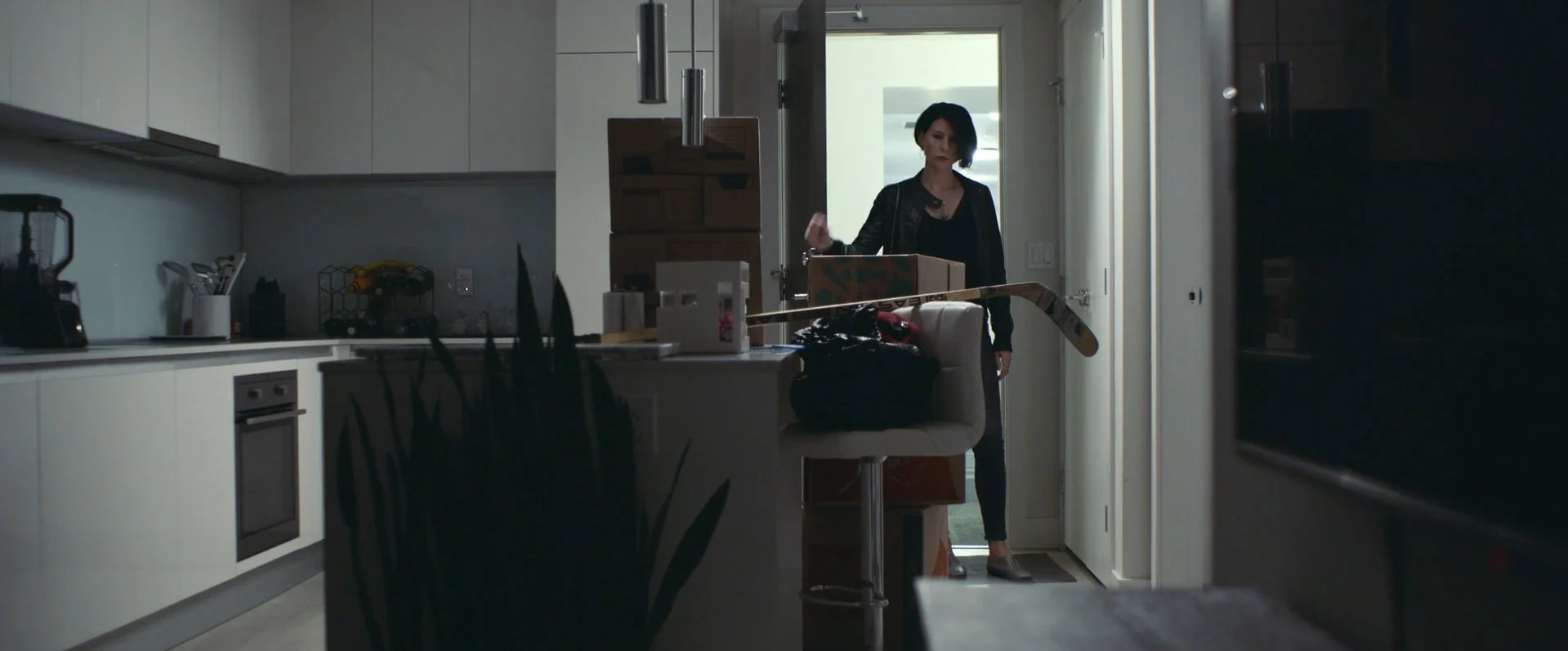 rangeRoadsApartment.jpg