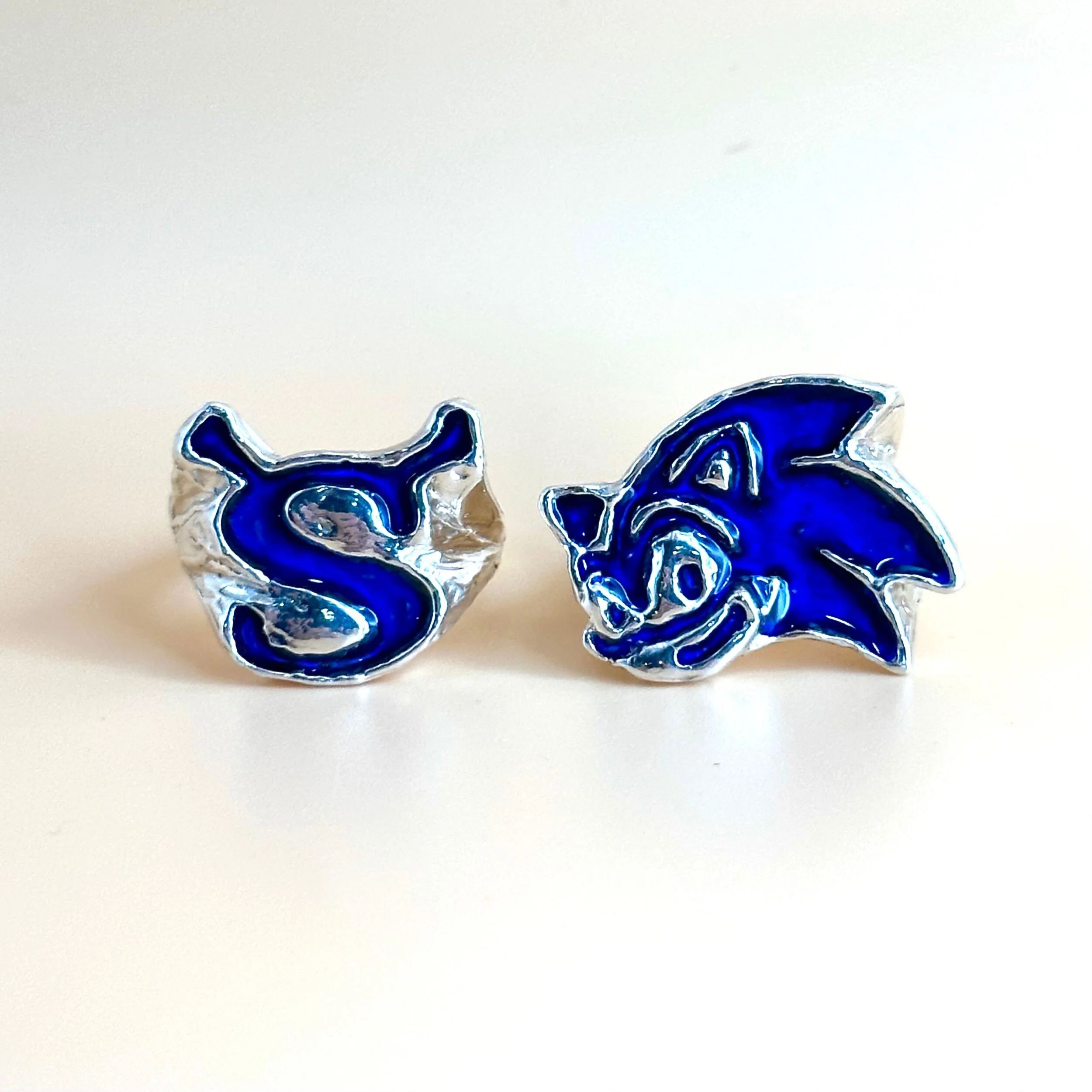 0B3F4B3B-CBC4-42FD-8AA0-8D8AA9A5D3C8