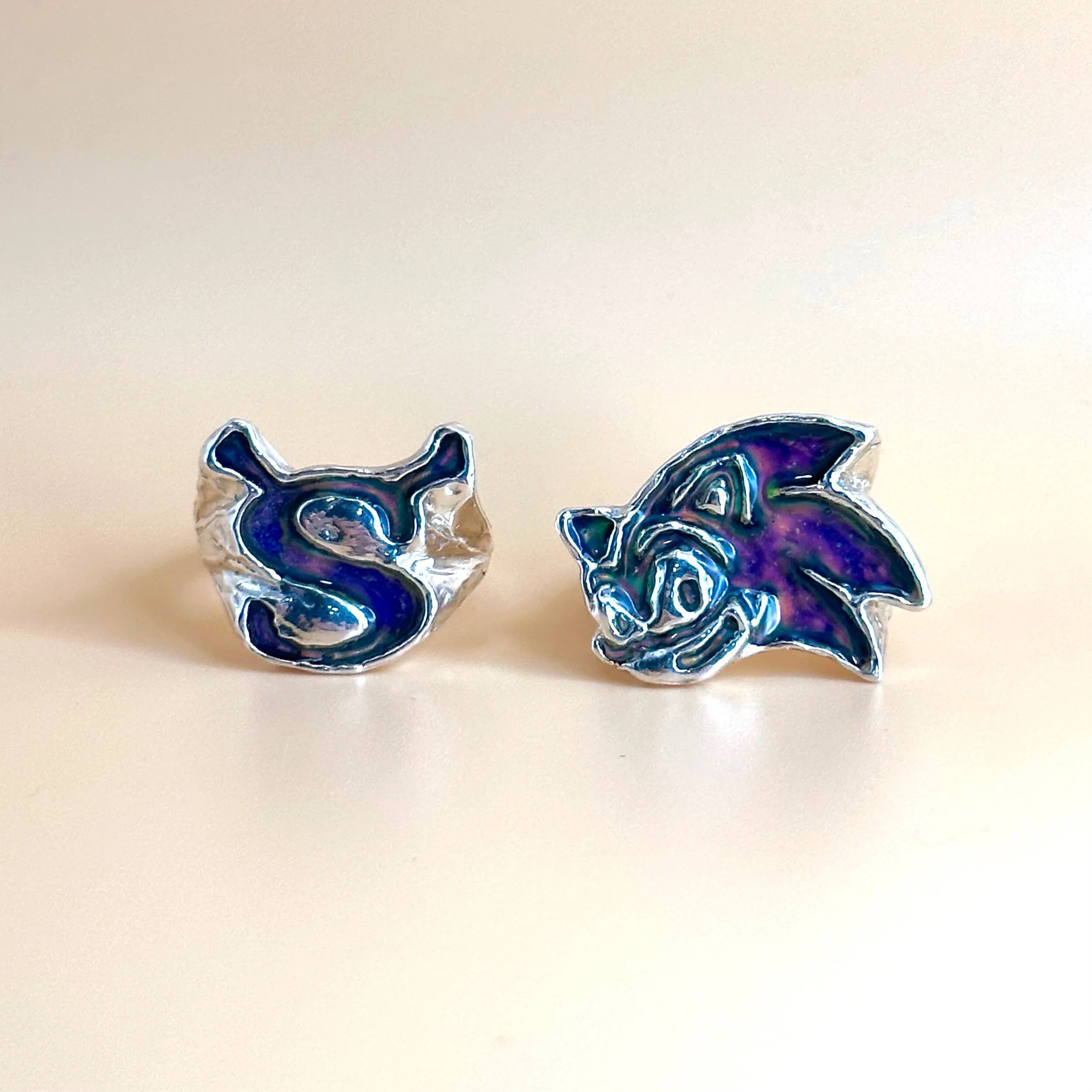 13D24196-9DF5-415C-B4E3-0BF3D26A3060