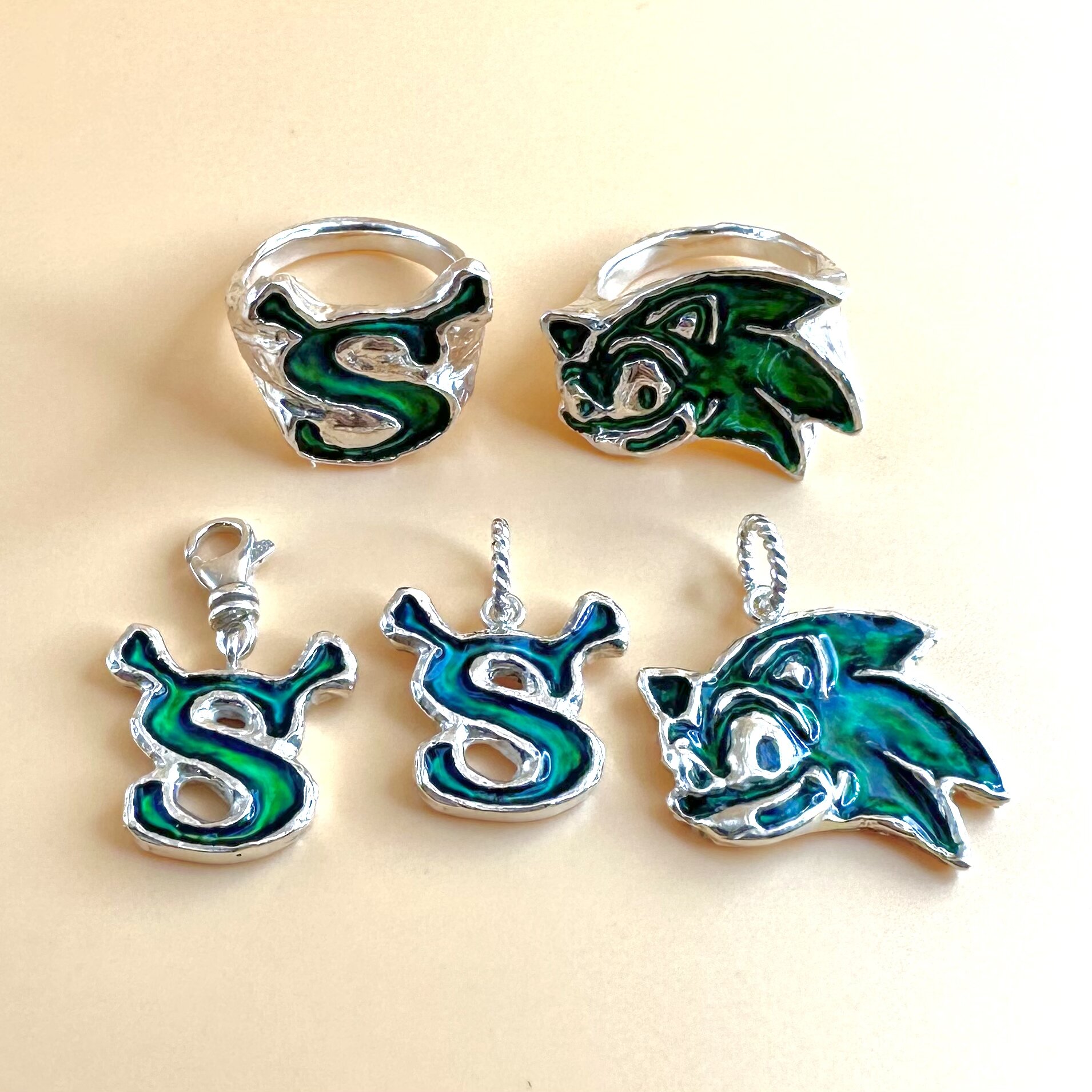 22021357-A756-4B54-A77F-BA1DAF262750