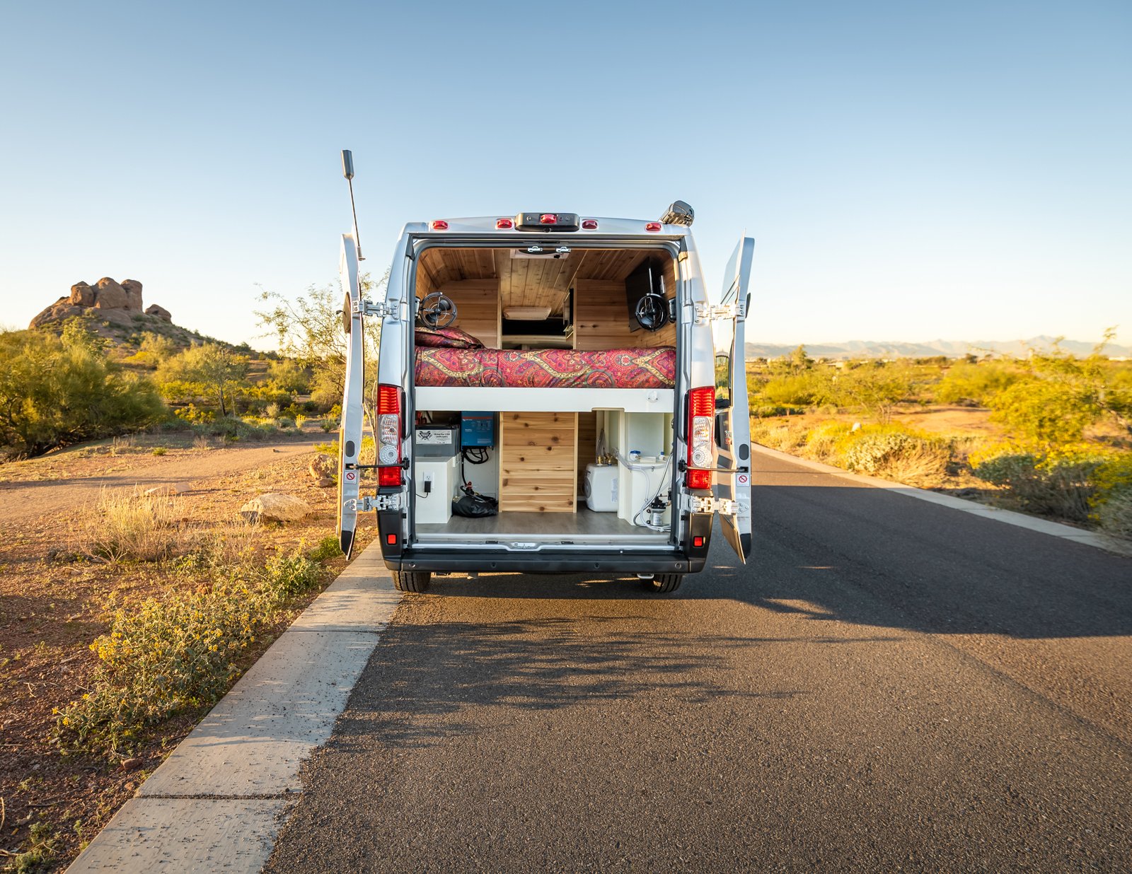 29-boho-camper-vans-timezone.jpg