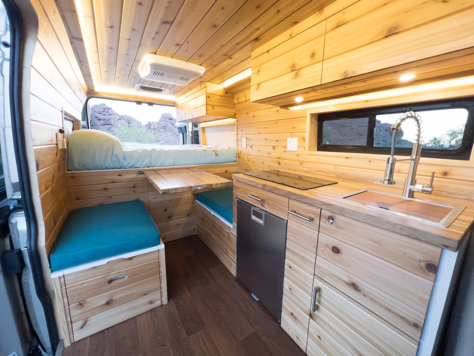 2.2-boho-camper-vans-vaya.jpg