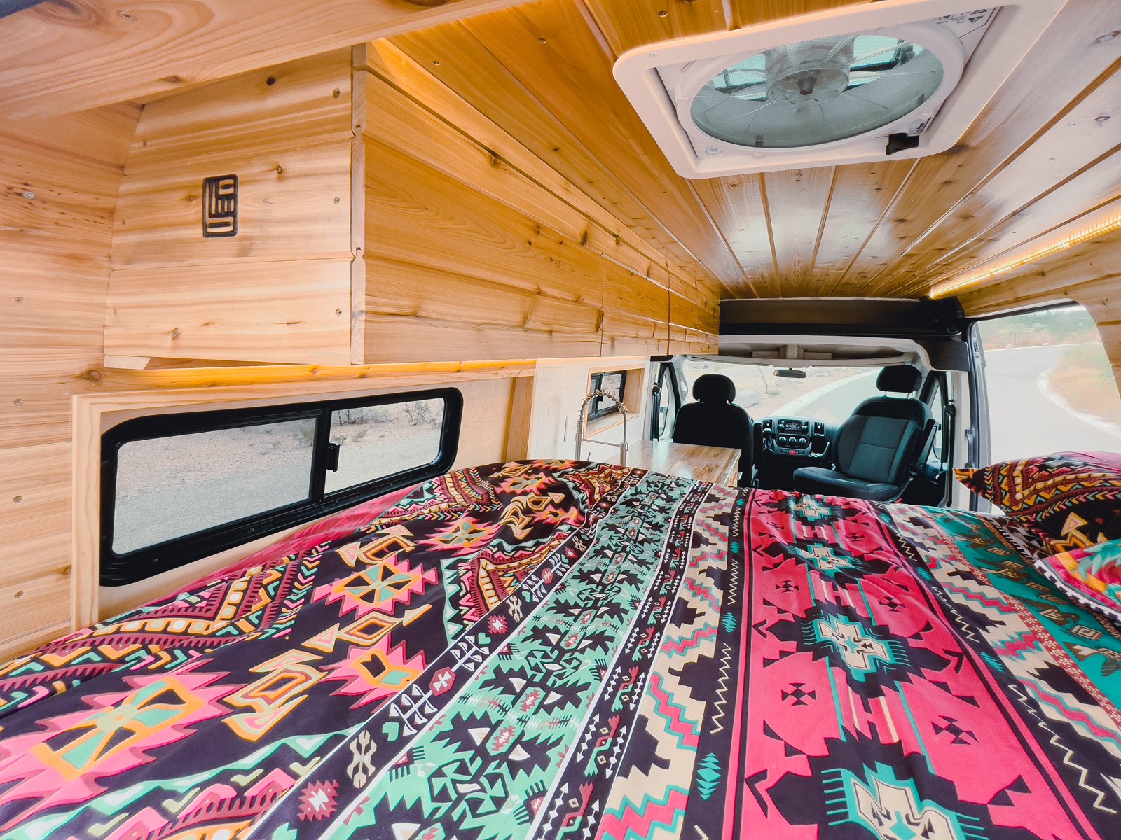 16-boho-camper-vans-wanda.jpg