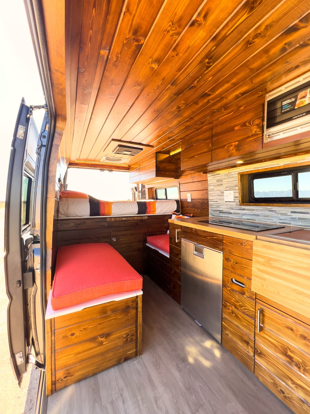 2-boho-camper-vans-kramer.jpg