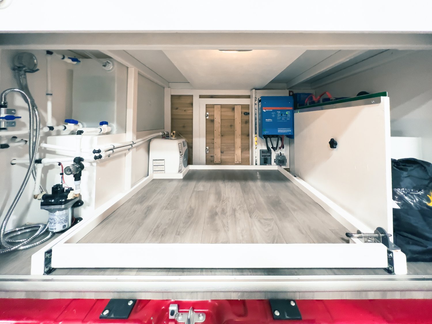 8-boho-camper-vans-high-tide-ram-promaster.jpg