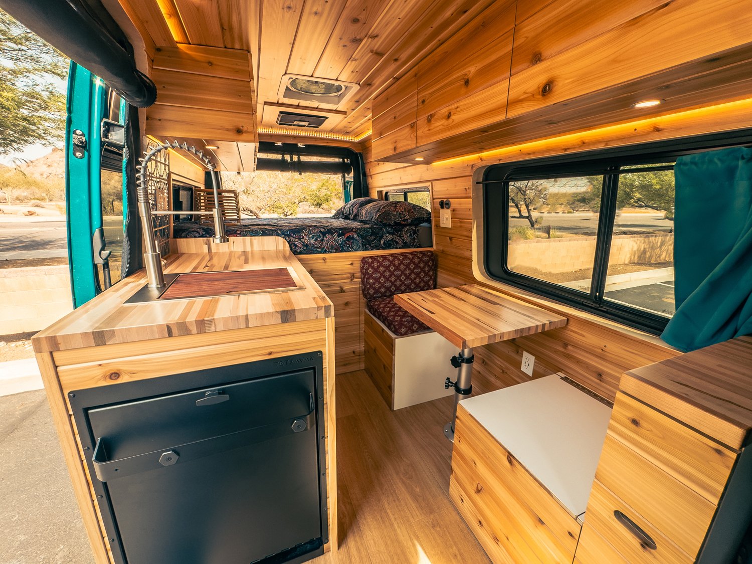 3.1-boho-camper-vans-mercedes-benz-sprinter-andromeda.jpg