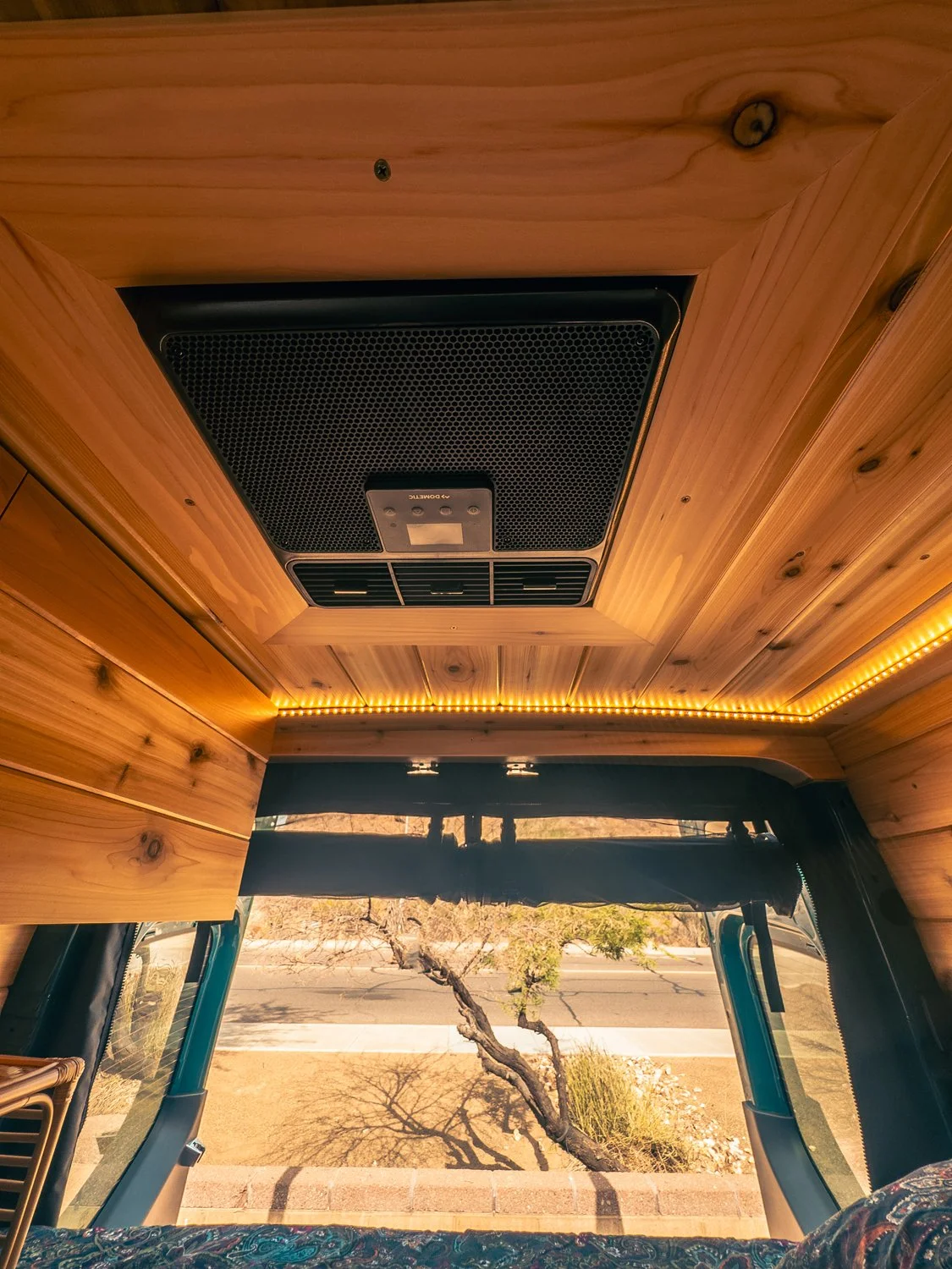 21-boho-camper-vans-mercedes-benz-sprinter-andromeda.jpg