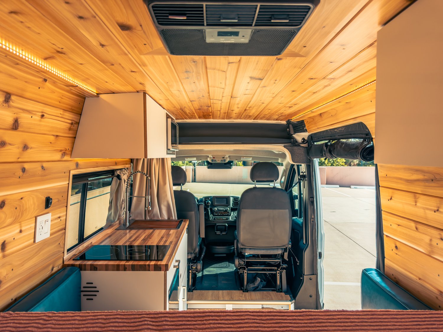 14-boho-camper-vans-ram-promaster-sue-q.jpg