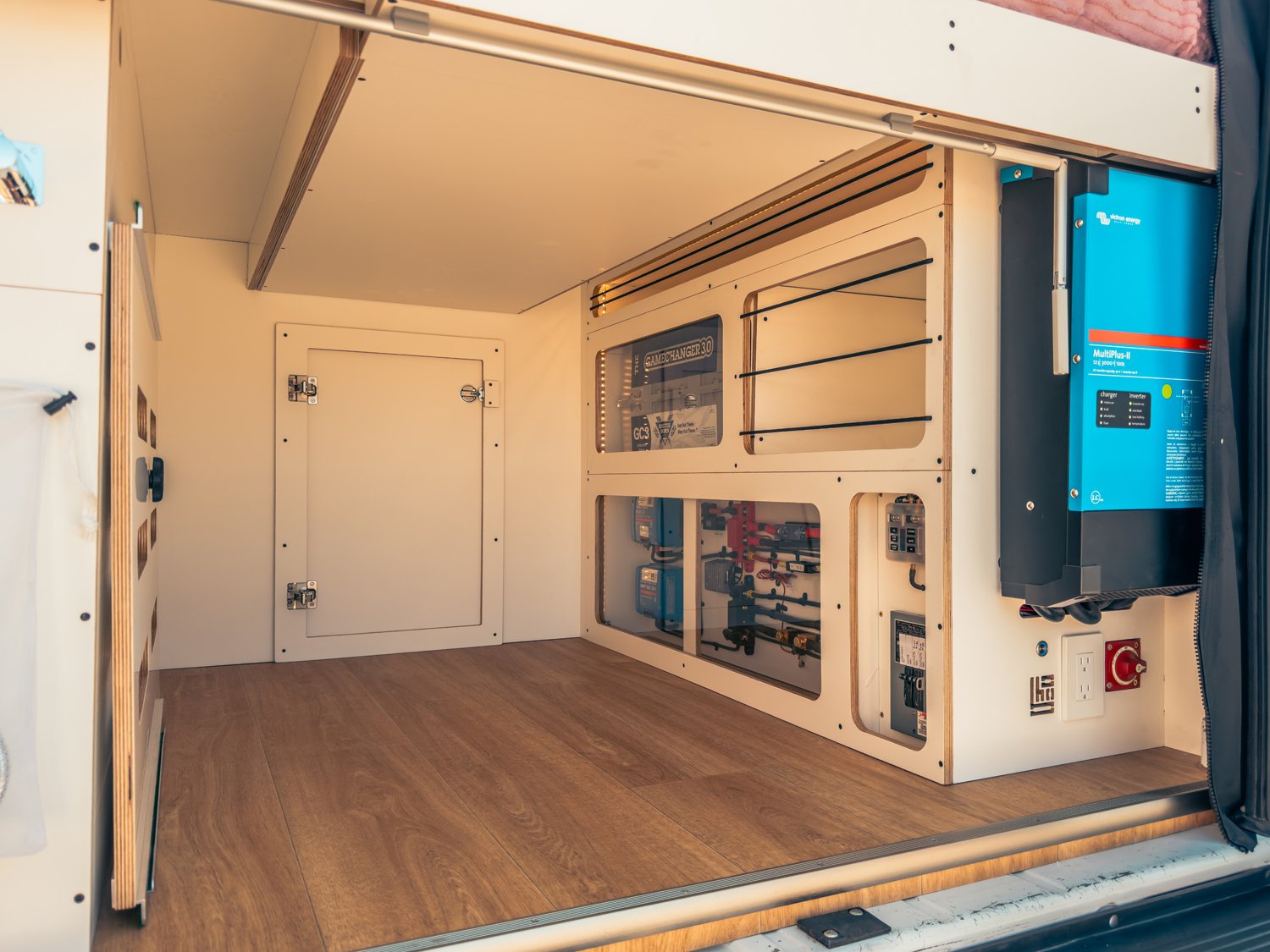 28-boho-camper-vans-ram-promaster-sue-q.jpg