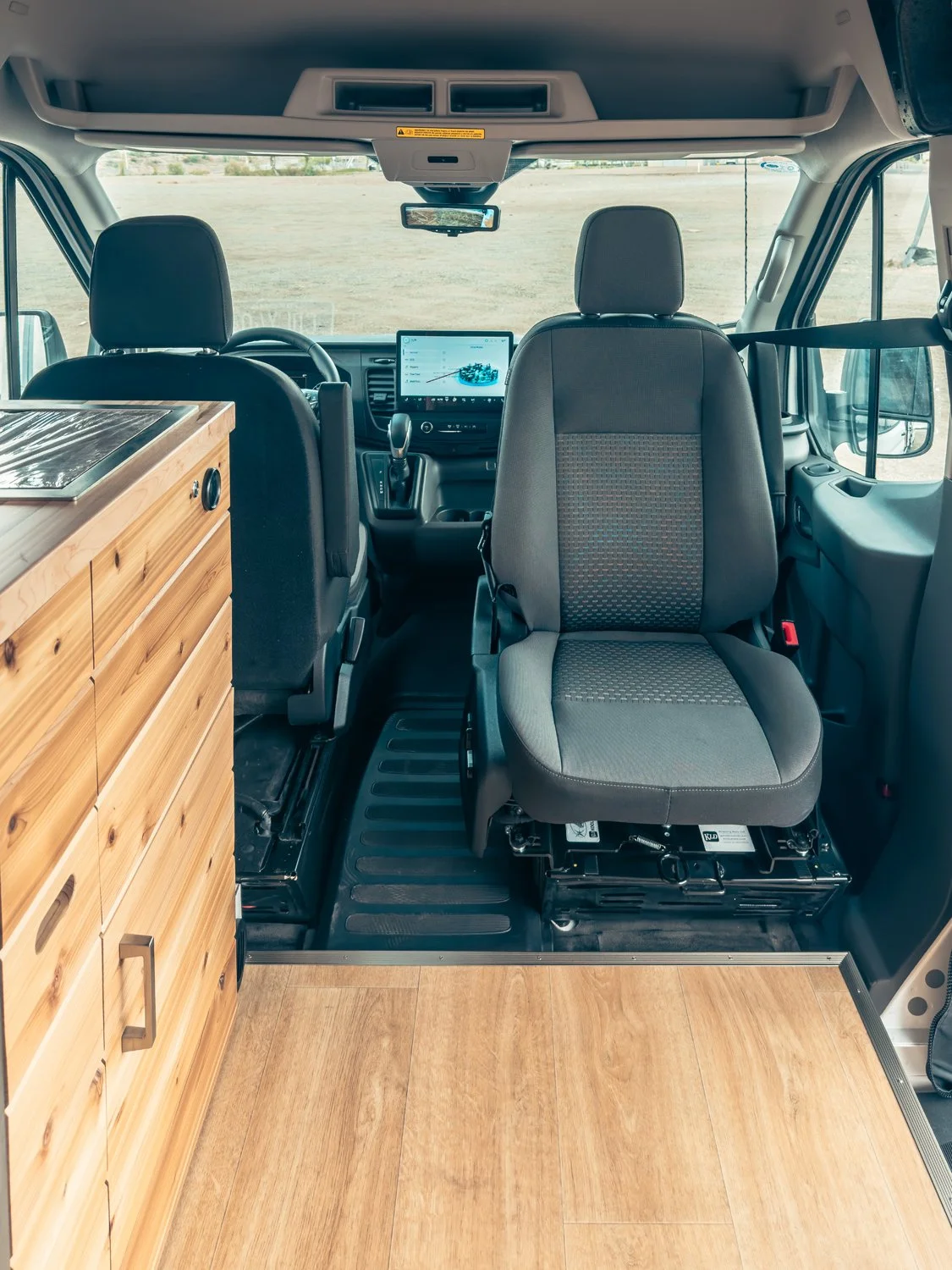 25-boho-camper-vans-ford-transit-icarus.jpg