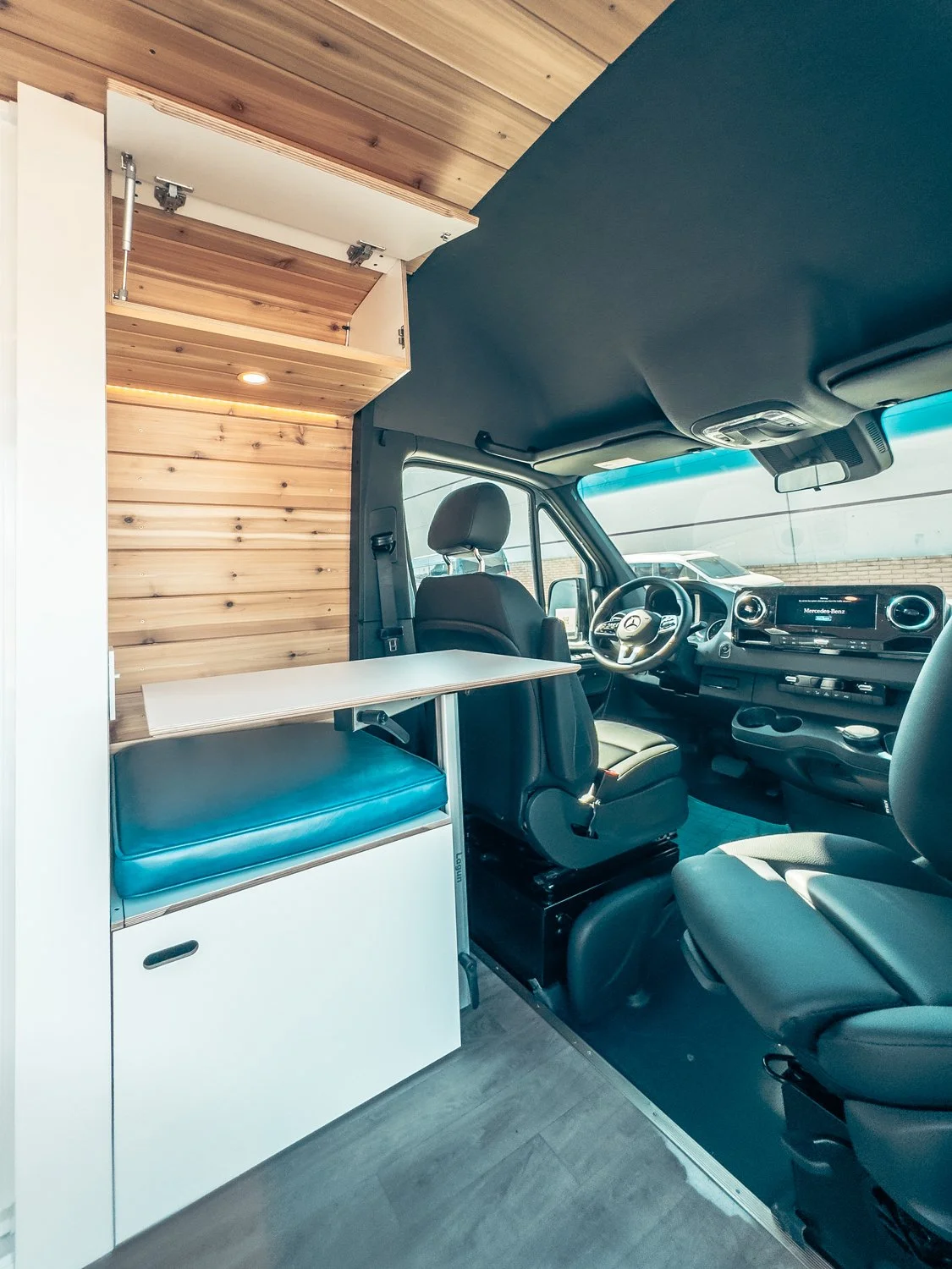 17-boho-camper-vans-mercedes-benz-sprinter-beatrix.jpg