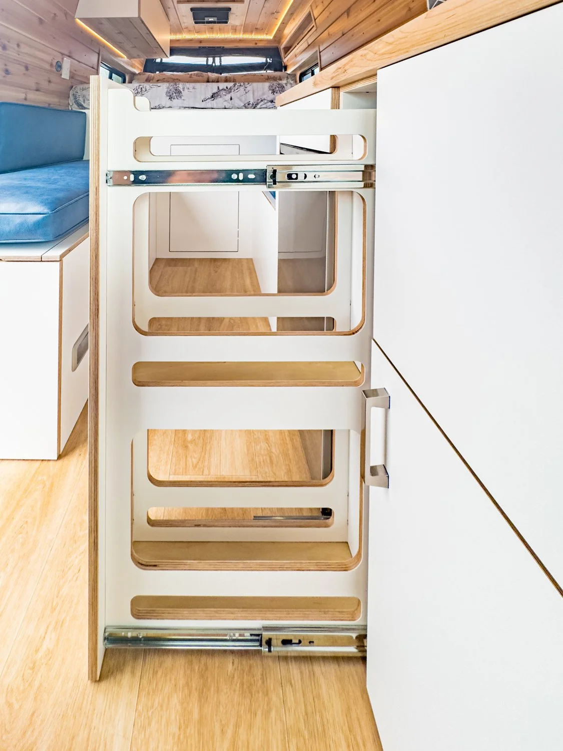 6.8-boho-camper-vans-ram-promaster-extended-cherry-moon.jpg