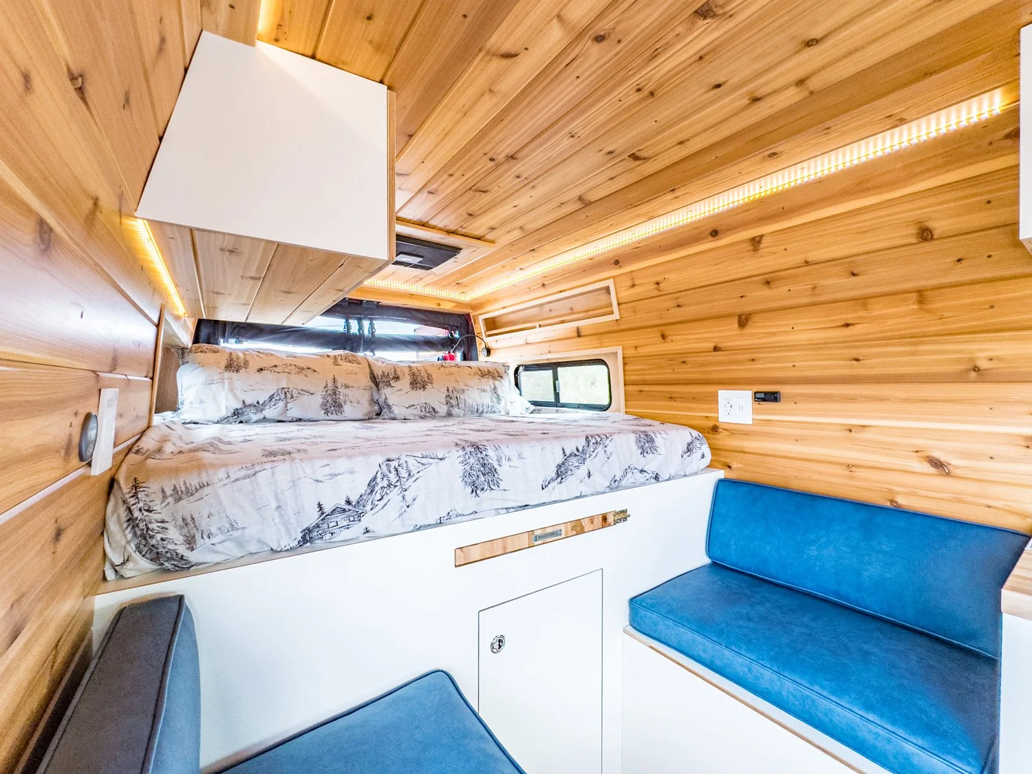 8-boho-camper-vans-ram-promaster-extended-cherry-moon.jpg
