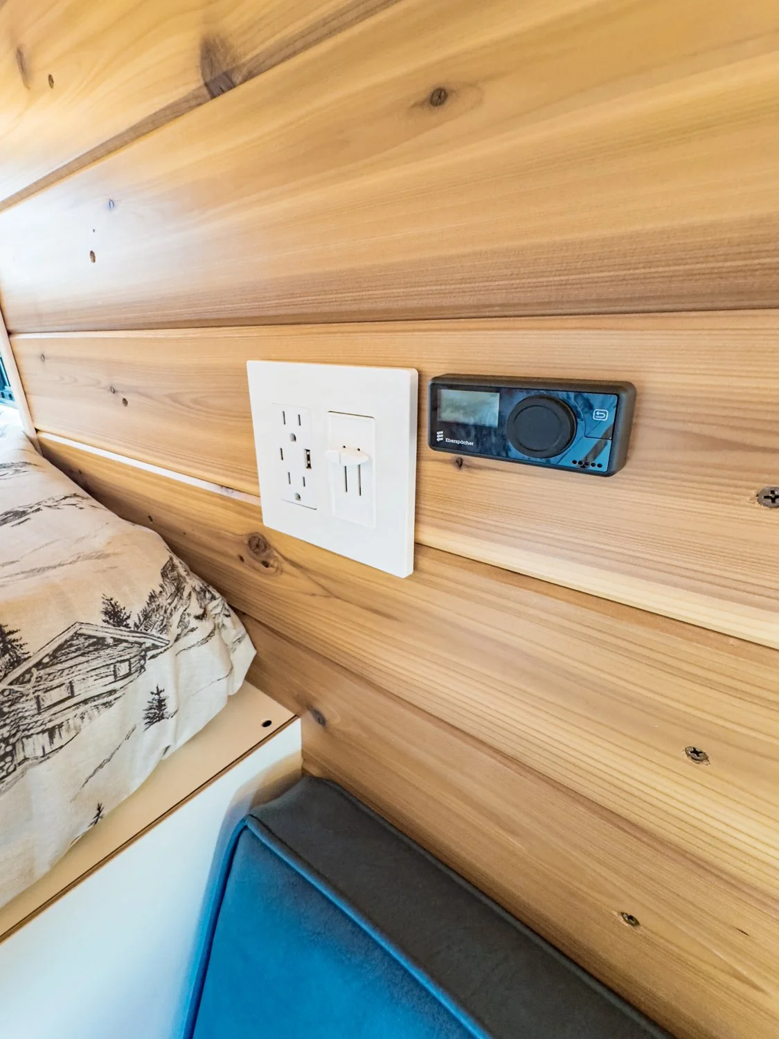 8.5-boho-camper-vans-ram-promaster-extended-cherry-moon.jpg