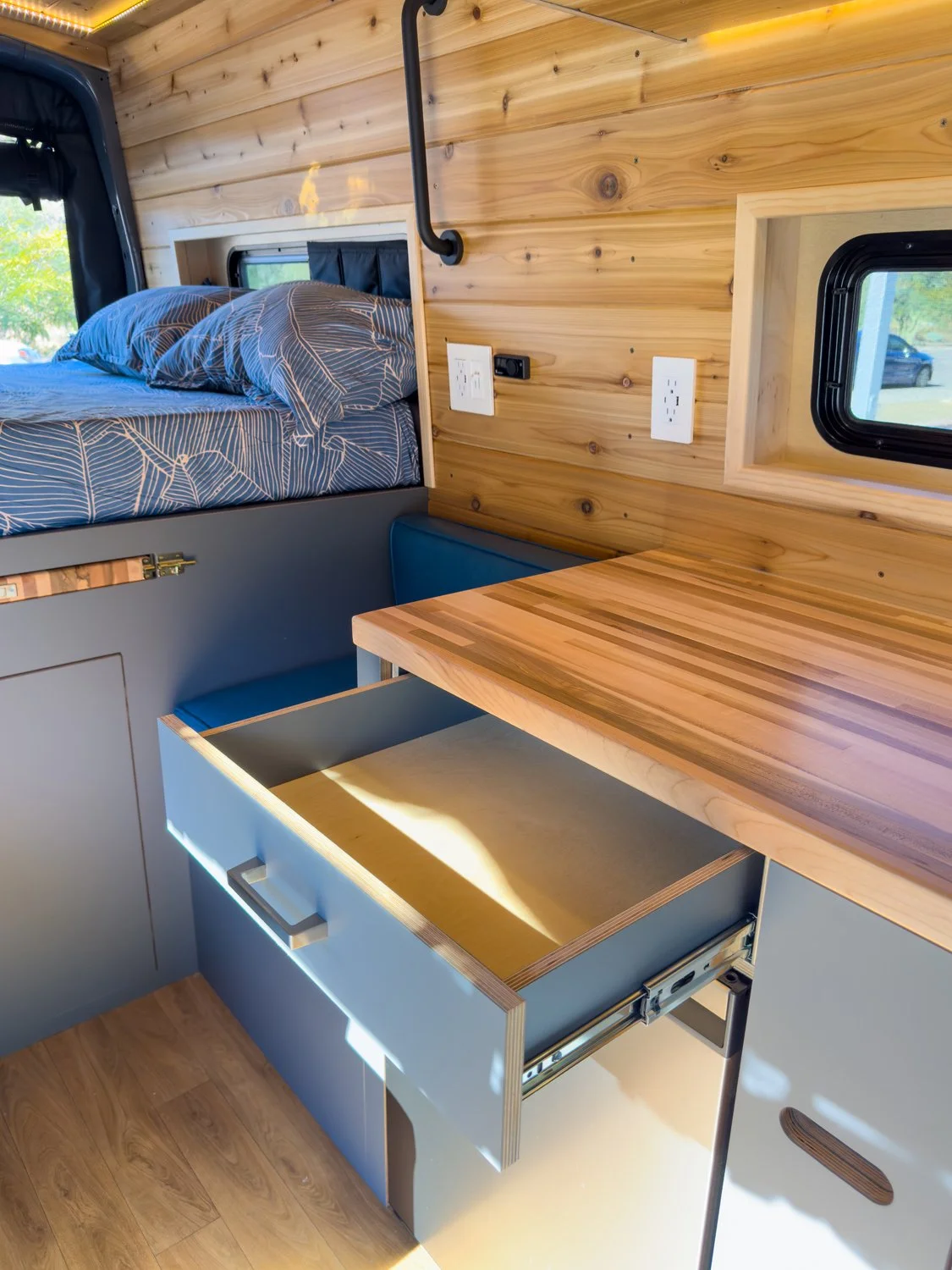 122-boho-camper-vans-ford-transit-148-towanda.jpg