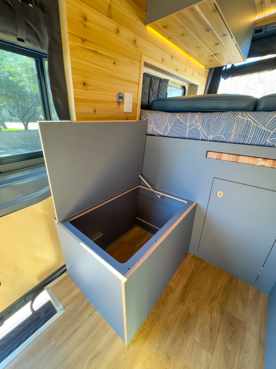 142-boho-camper-vans-ford-transit-148-towanda.jpg