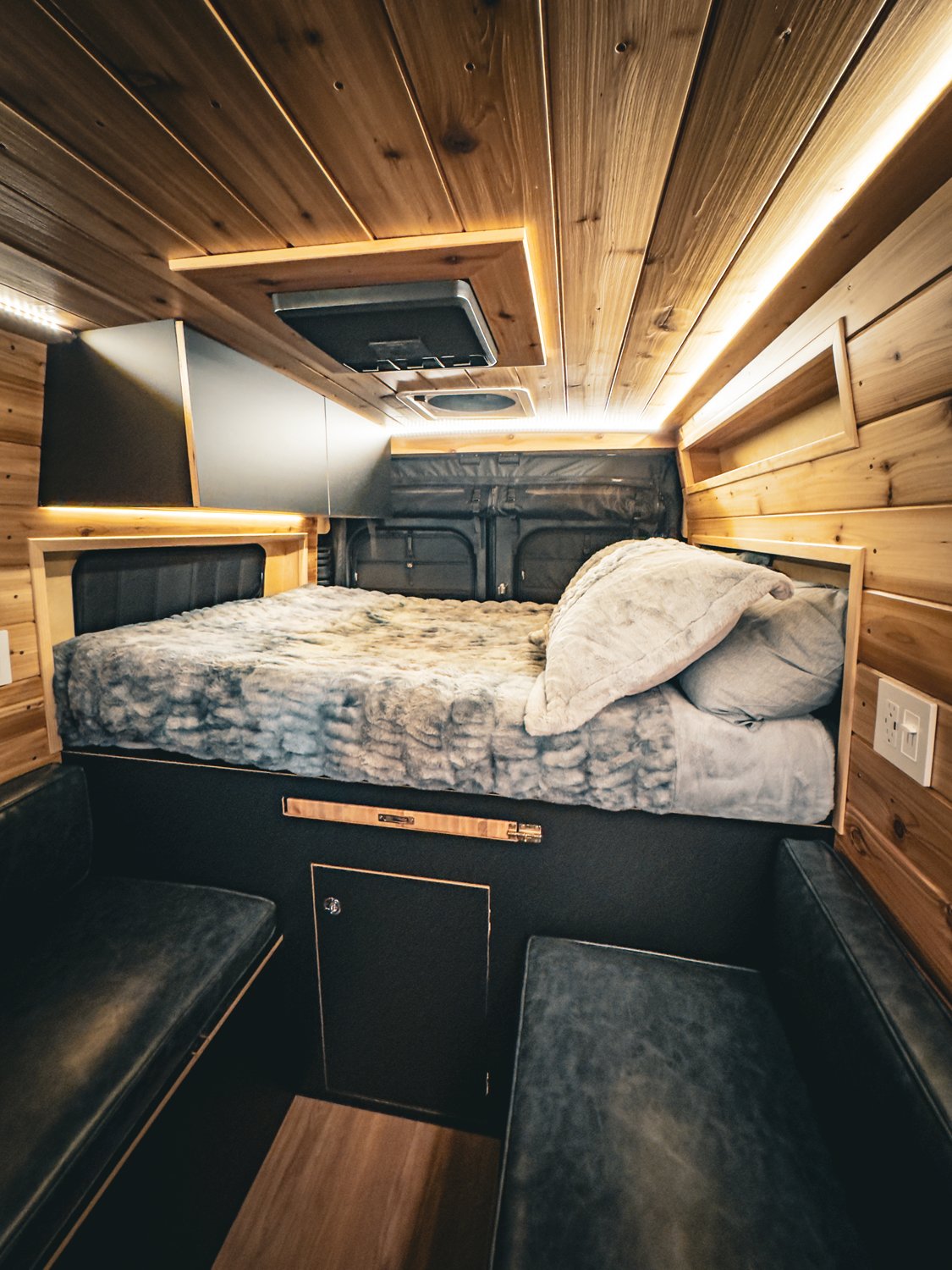 7-boho-camper-vans-ram-promaster-twindreams.jpg