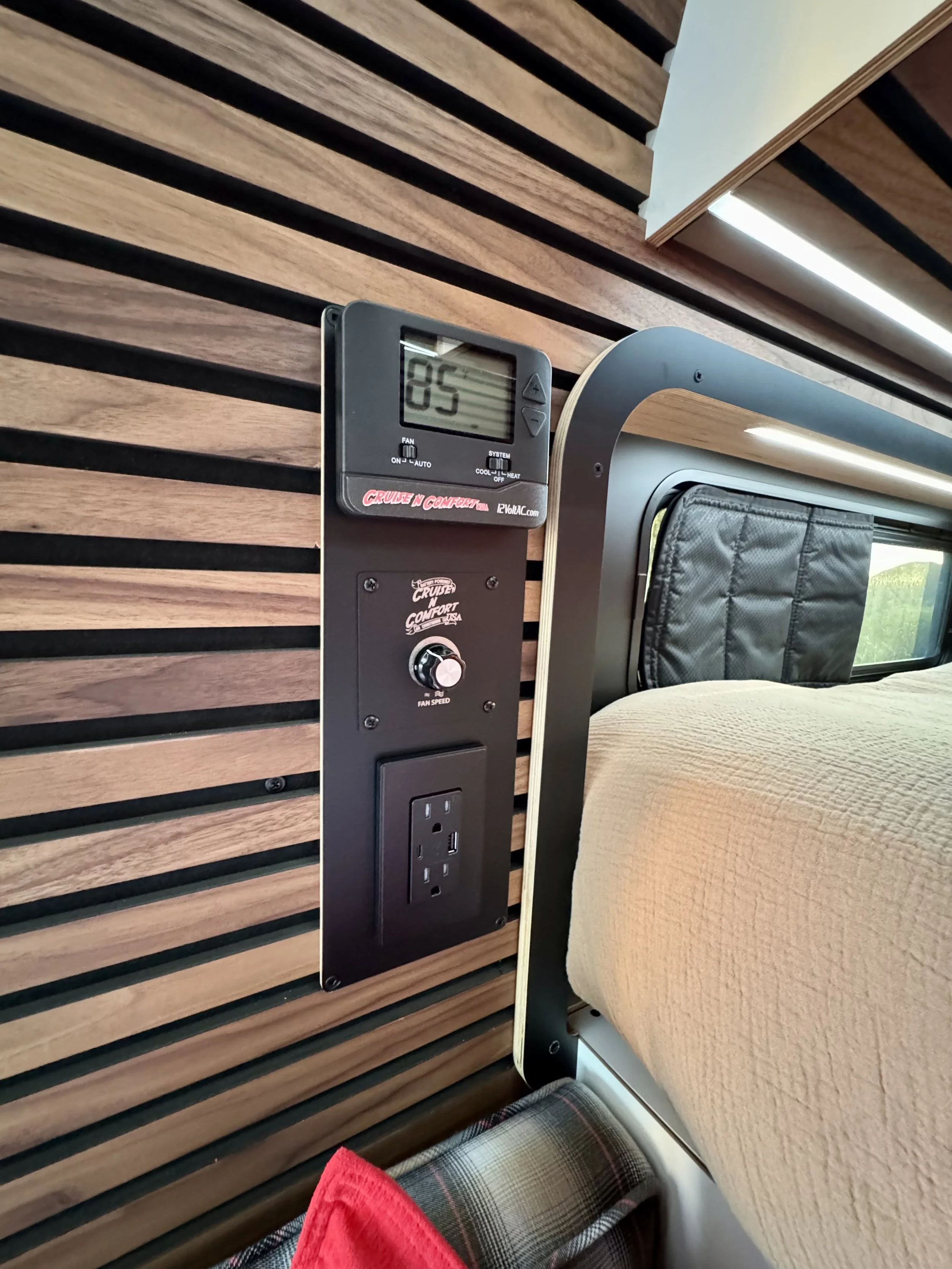 guthrie-boho-camper-van-rental-air-conditioning.jpeg