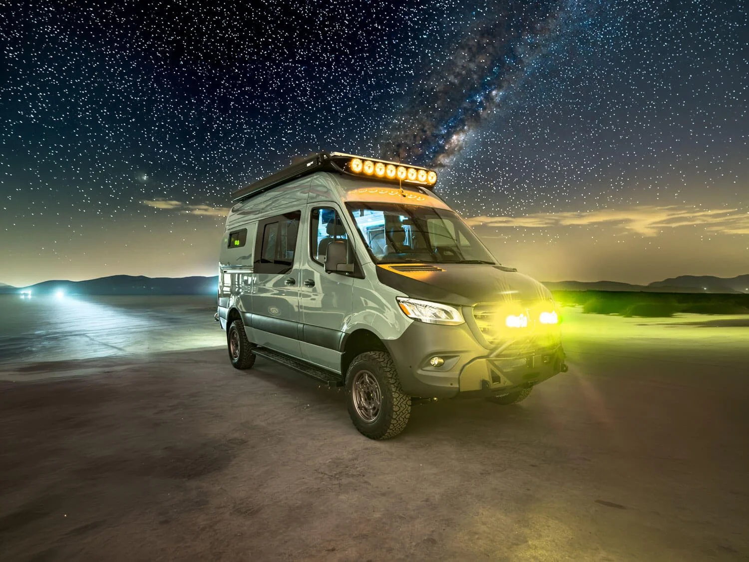 boho-camper-vans-mercedes-benz-voyager-sprinter-hero.jpg