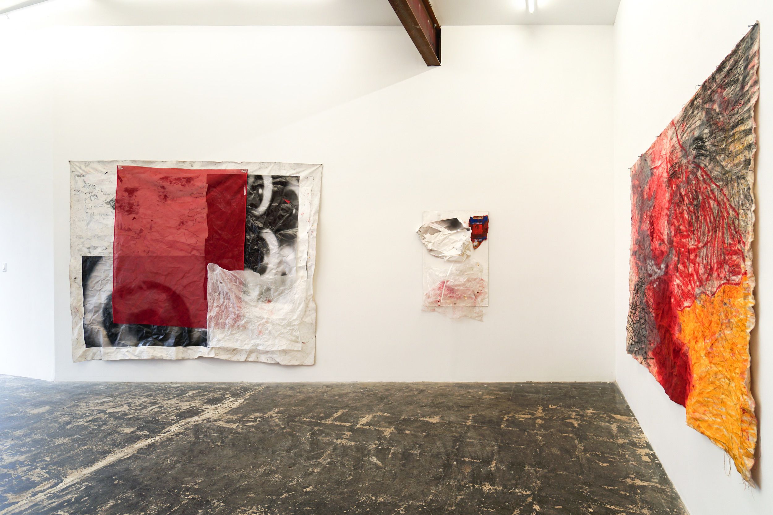  Installation view 