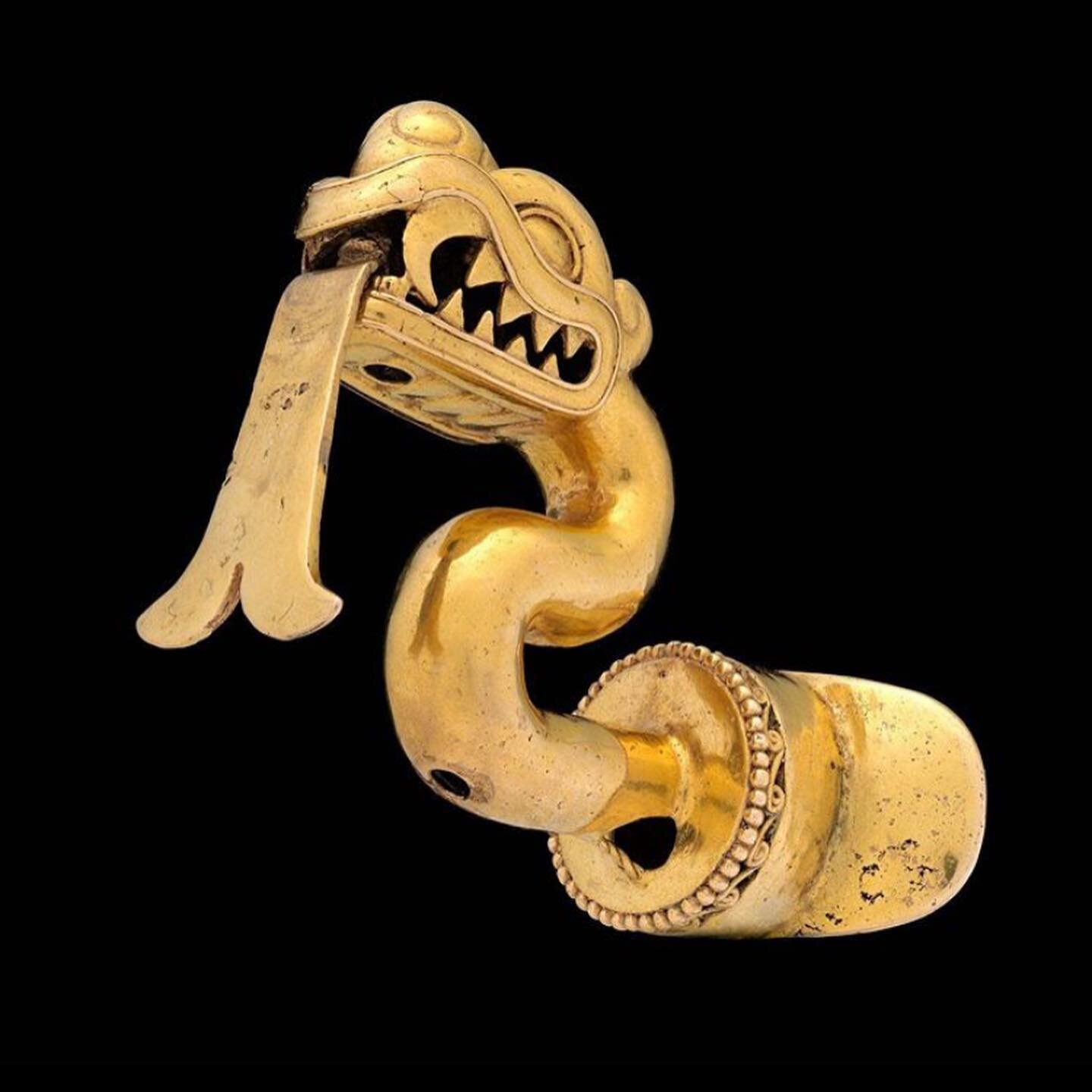 Aztec lip plugs and labrets

A golden Aztec labret in the shape of a serpent, with a movable tongue.
.
While the original provenience of this cast gold piece in the Met Museum (2016.64) is unknown, other than that it was in a private collection from 