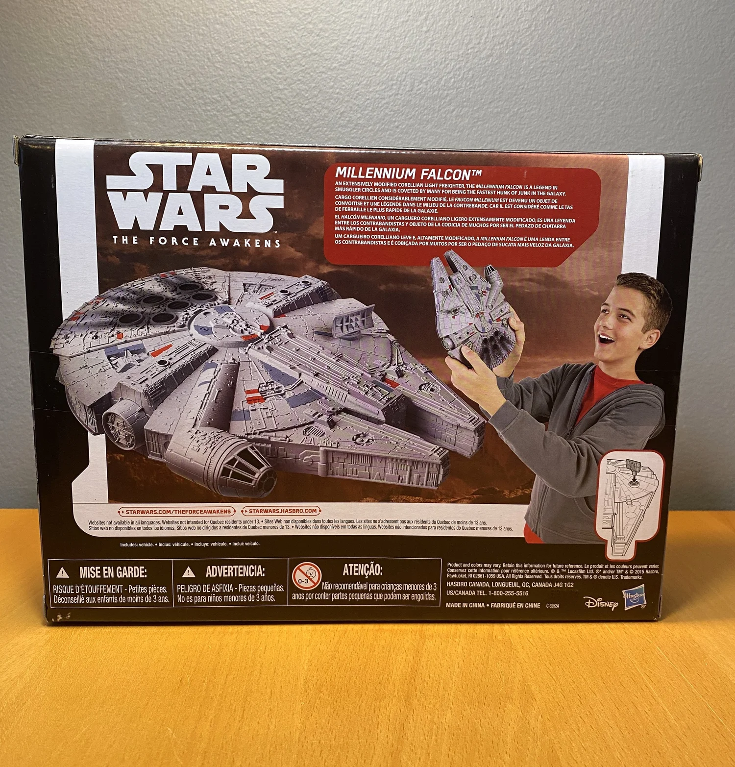Star Wars The Force Awakens Millennium Falcon Ship Hasbro 2015