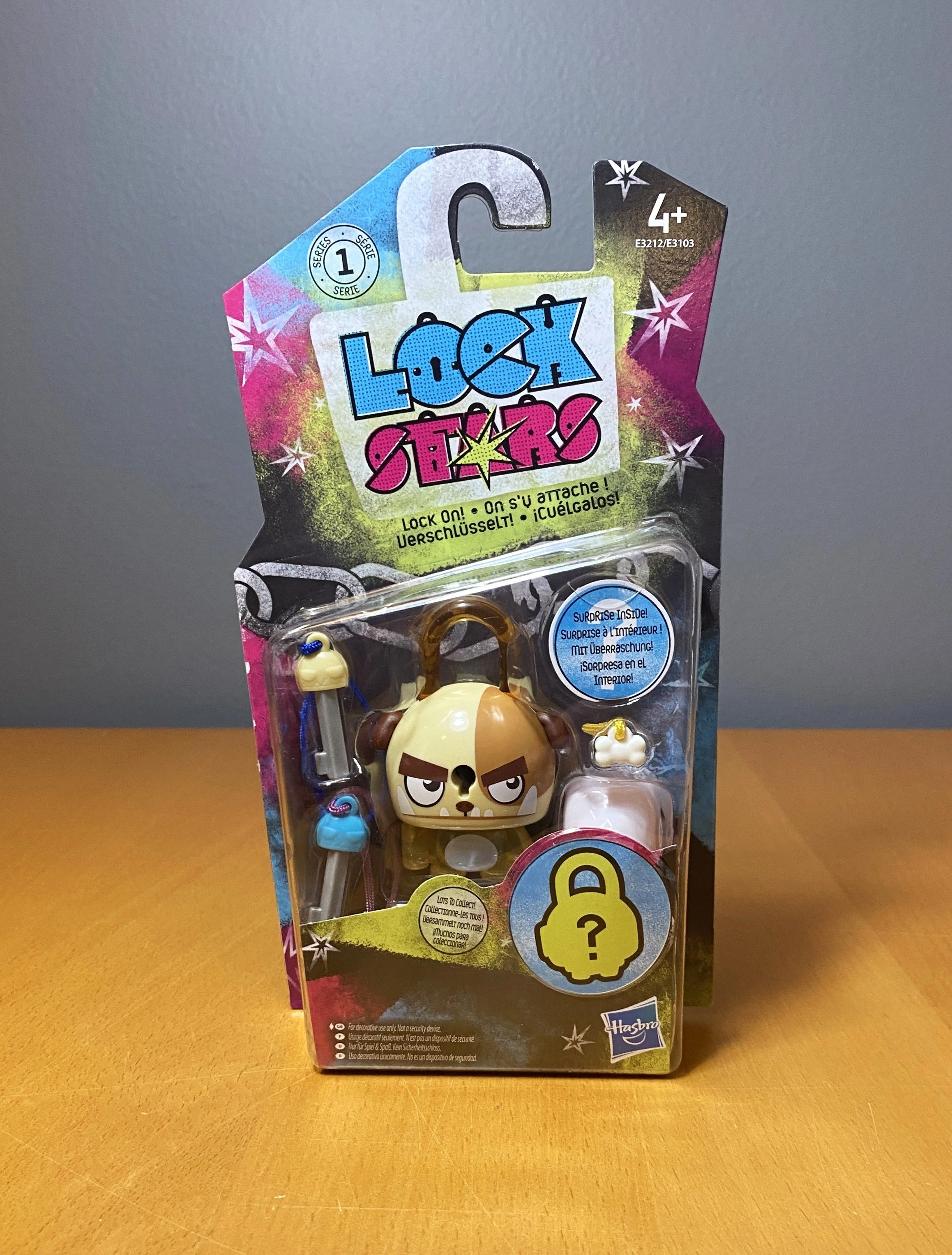 Lock Stars Series 1 Brown Dog