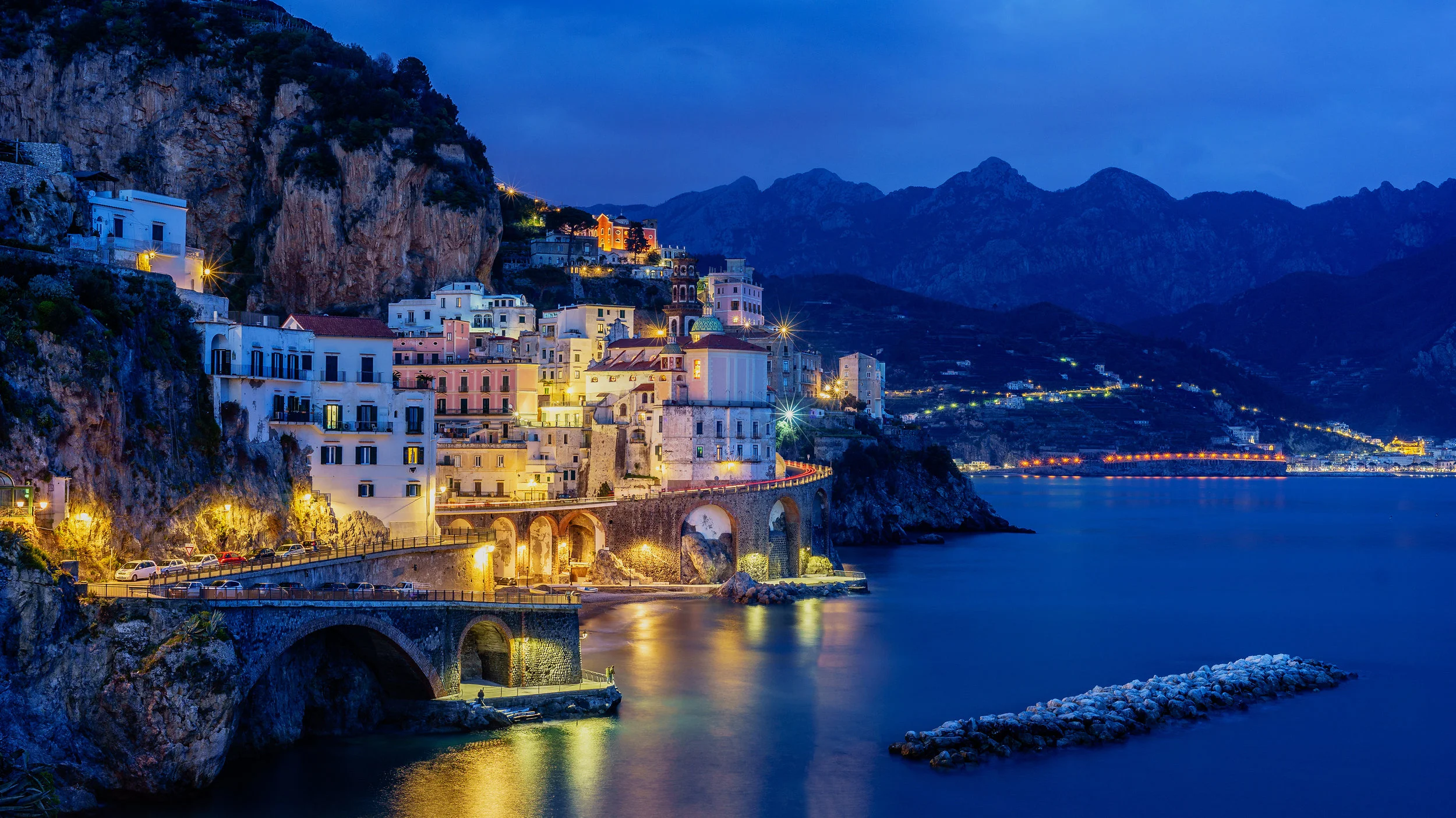 wallpaper-atrani-ru-city-night.jpg