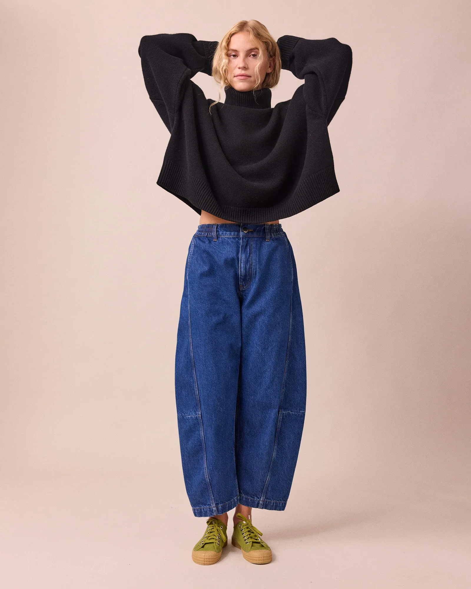 2_LOOK-8-EDEN-AND-DAISY-BRICK-JERSEY_97582017-d6bd-44b0-8c70-1f02a9d49597.jpg.webp