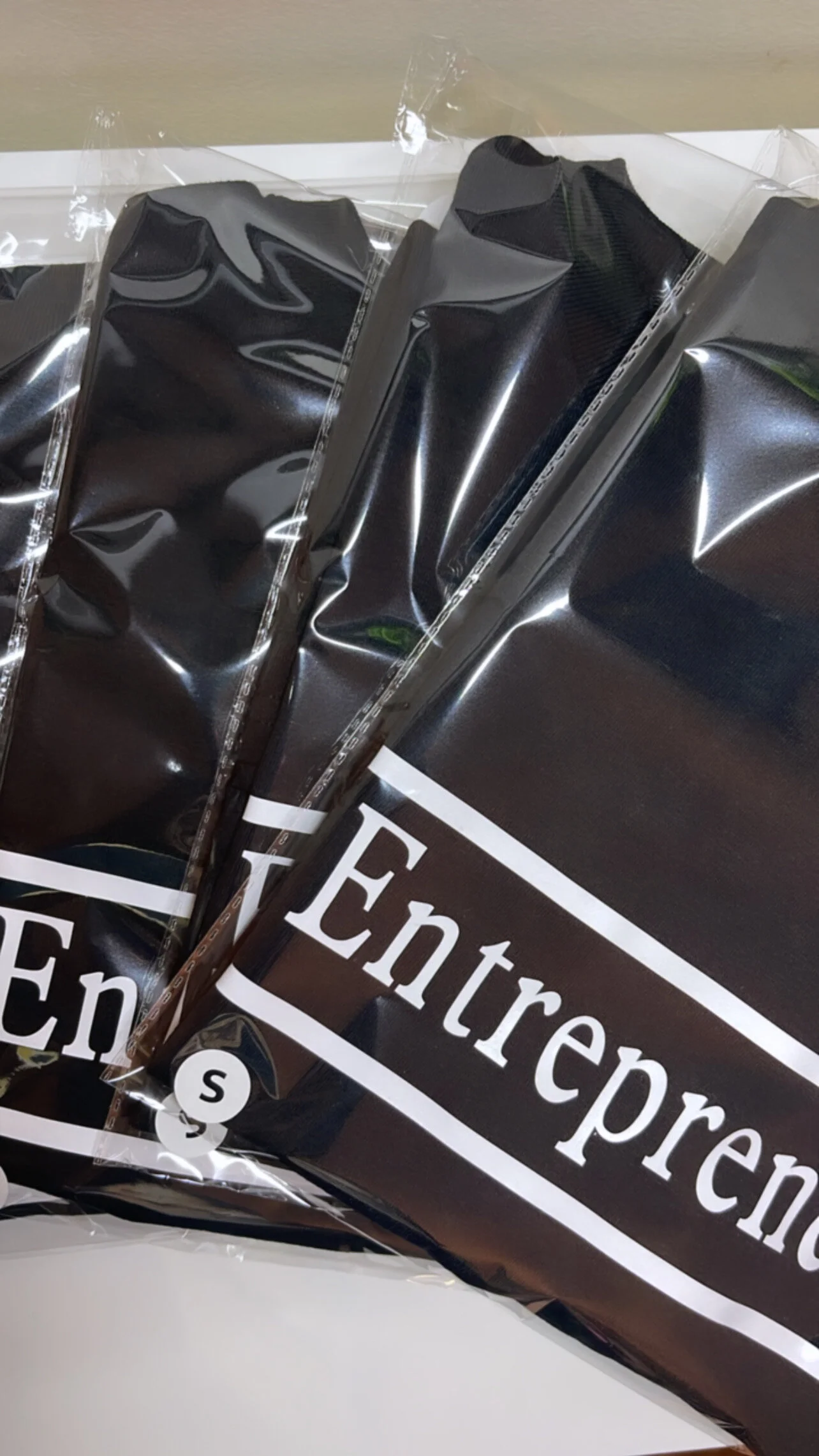 3BCF7CC6-B62E-48C4-96B5-9EEE8D8BE09E