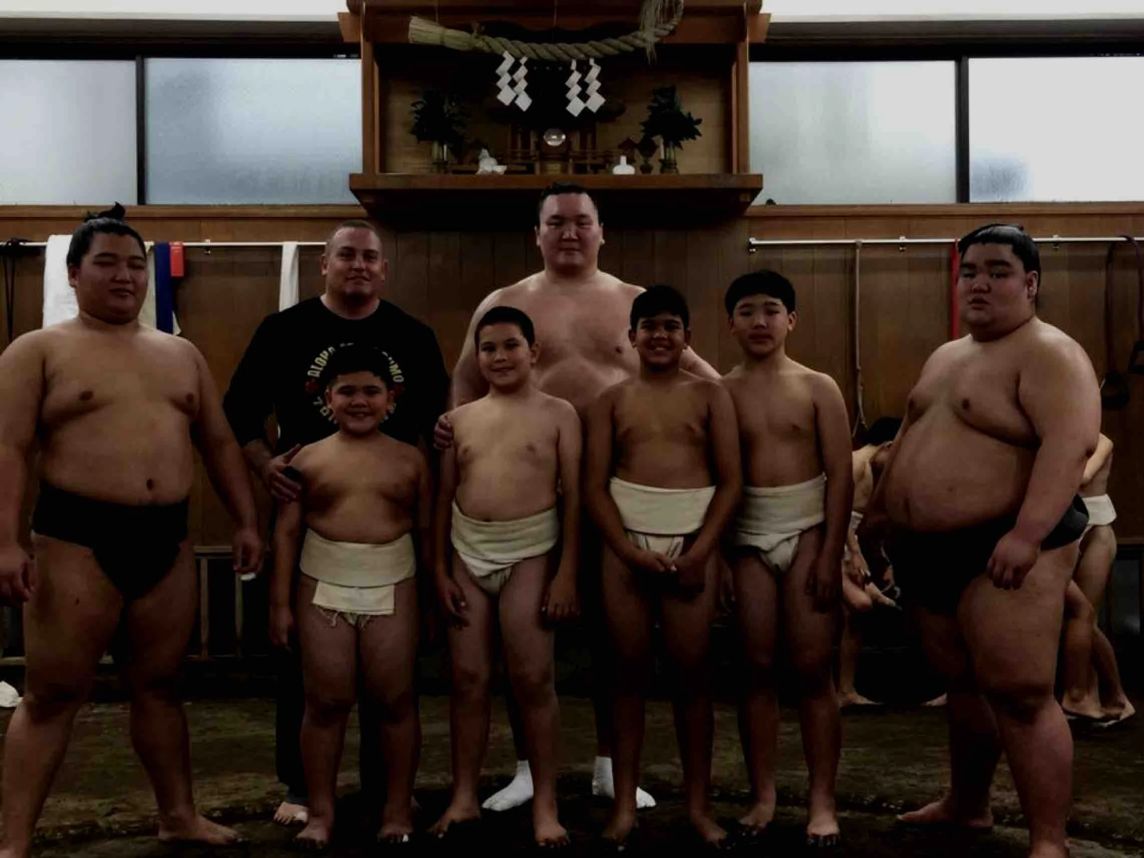 kena&hakuho.jpg