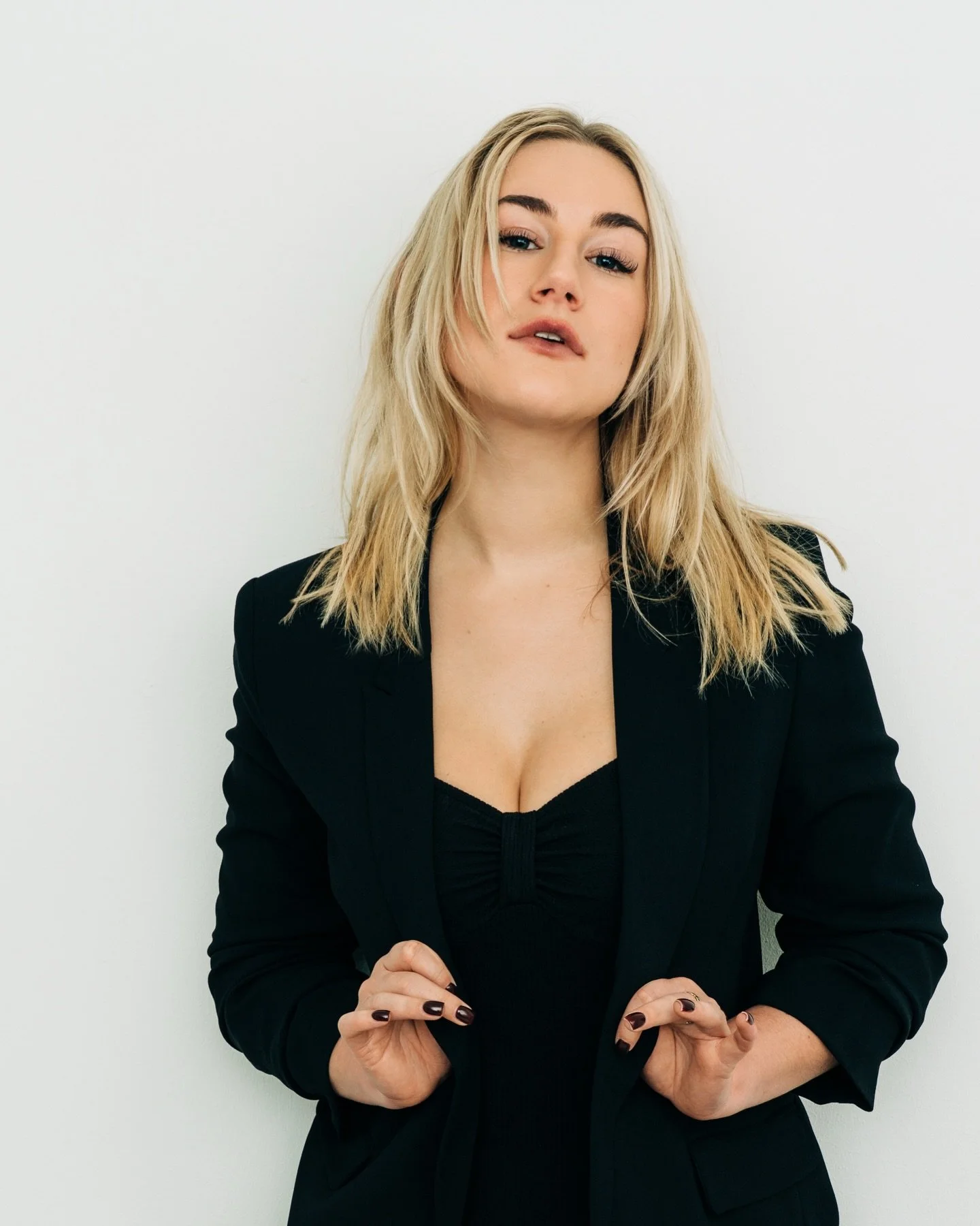 Showing up as yourself is an act of courage. 
Choosing authenticity is choosing self-respect. 

#selfgrowthjourney #authentic #portrait #personalbranding #headshot