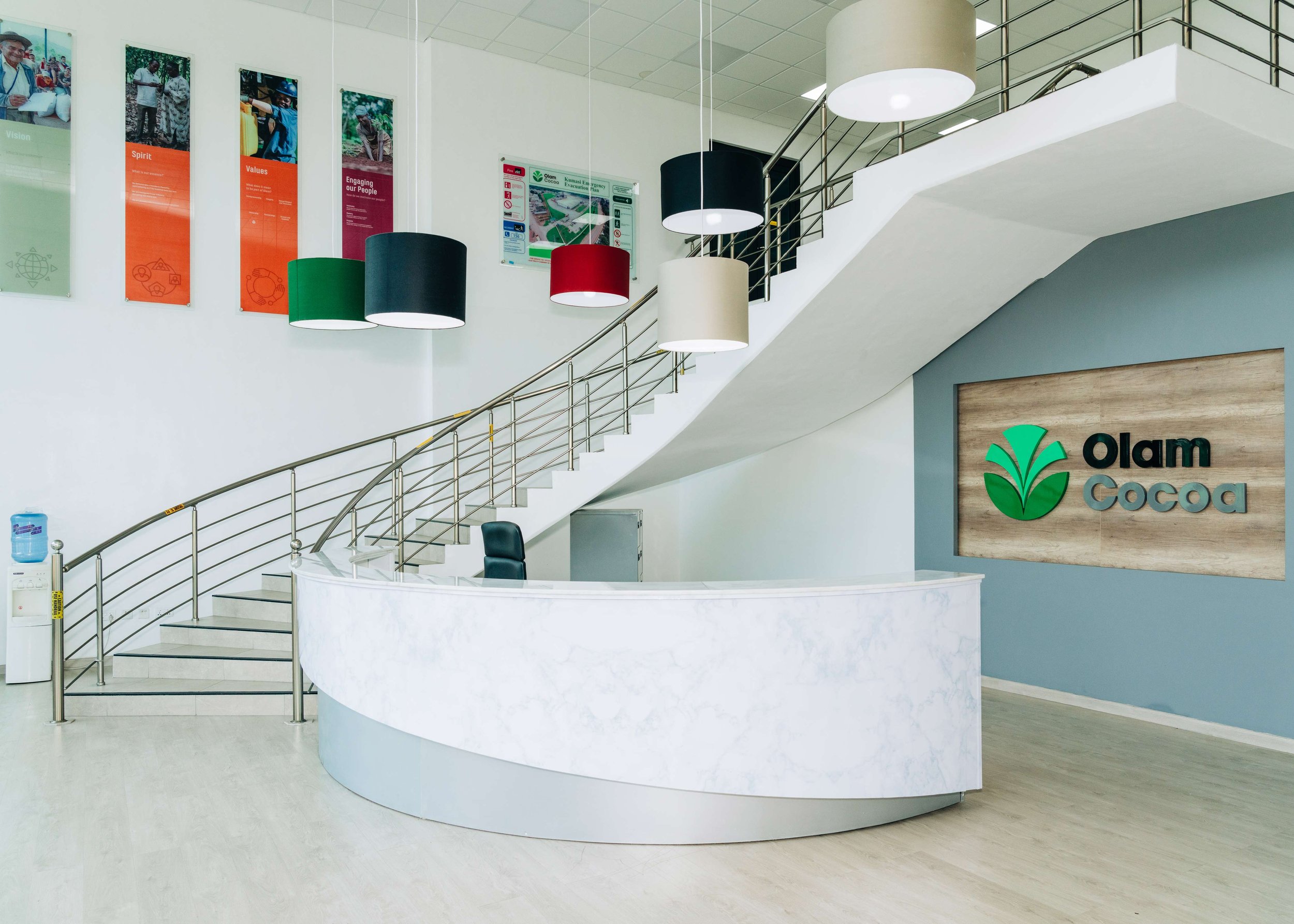 Olam office - Aberdeen Photographer - Leticia Gaidon Bradford Photography - Corporate Photos - Headshots - Personal Branding - Blog - Events
