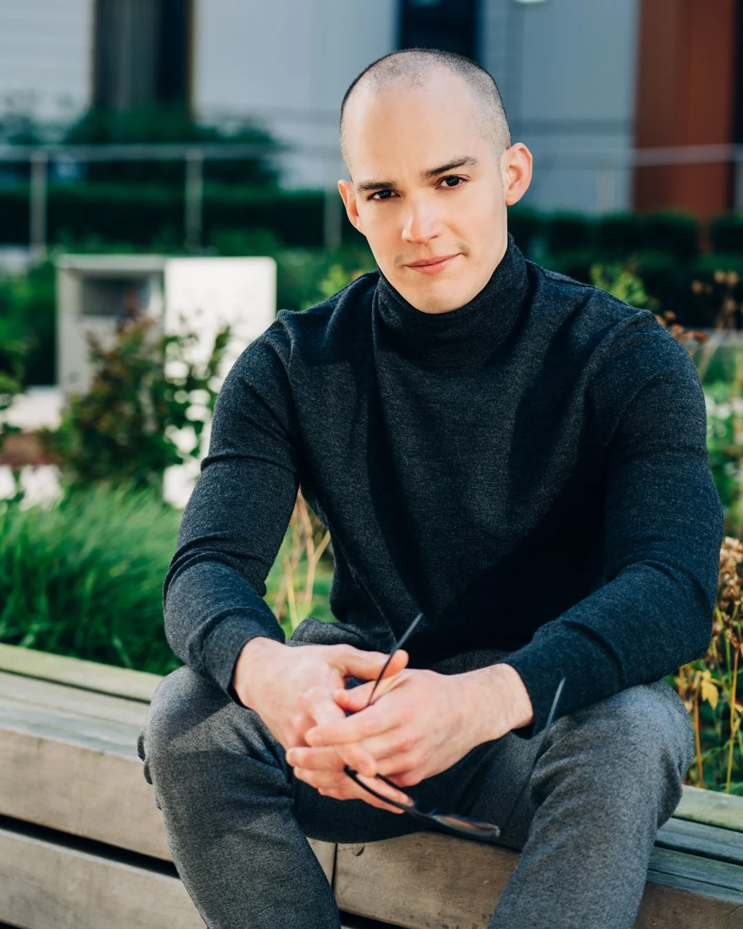 Man smiling - Aberdeen and Aberdeenshire photographer -  Leticia Gaidon Bradford - Headshots - Corporative portraits - Brand Photography - Personal branding - Blog