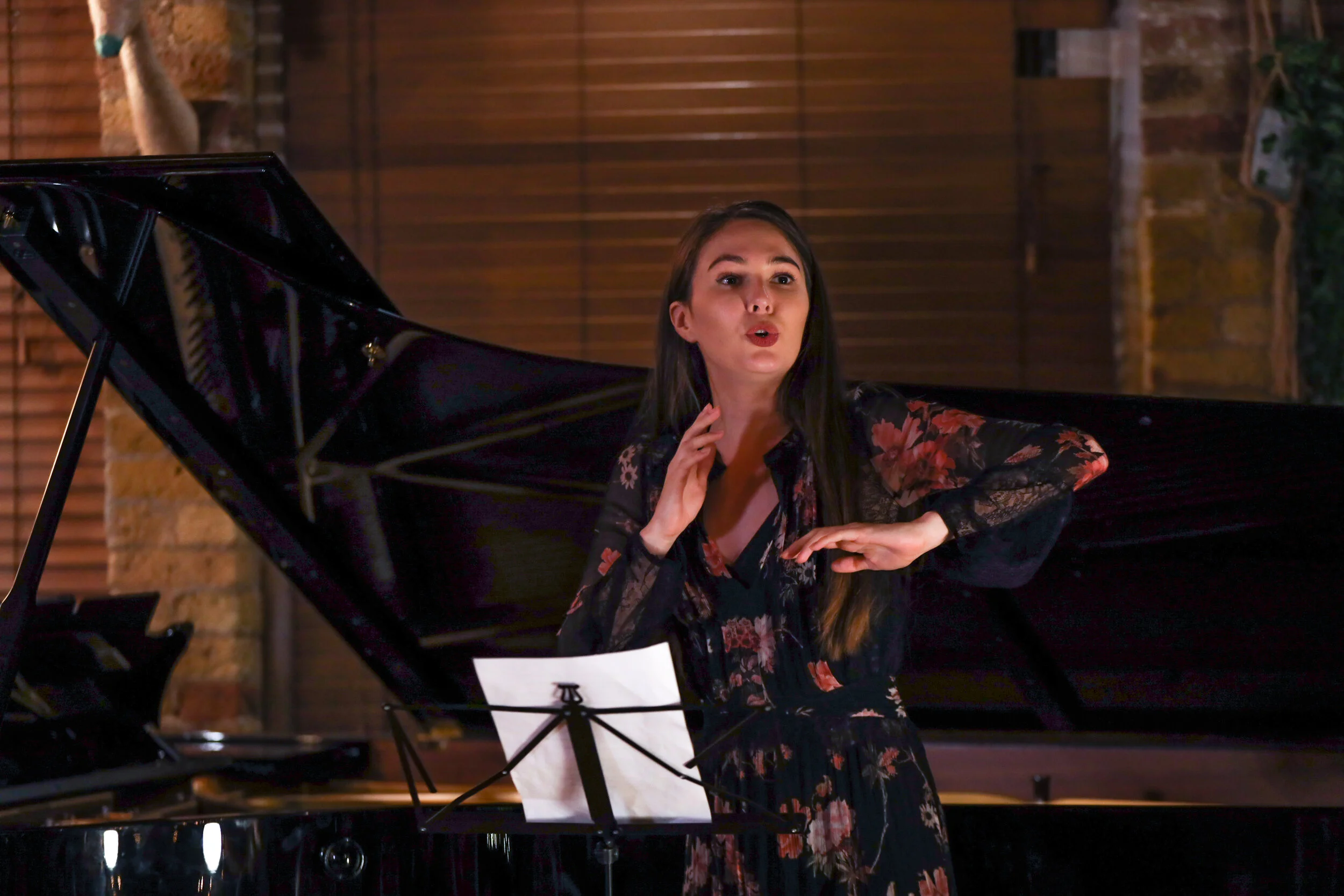 DEBUT at Shoreditch Treehouse | September 2019 - Musicals87.jpg