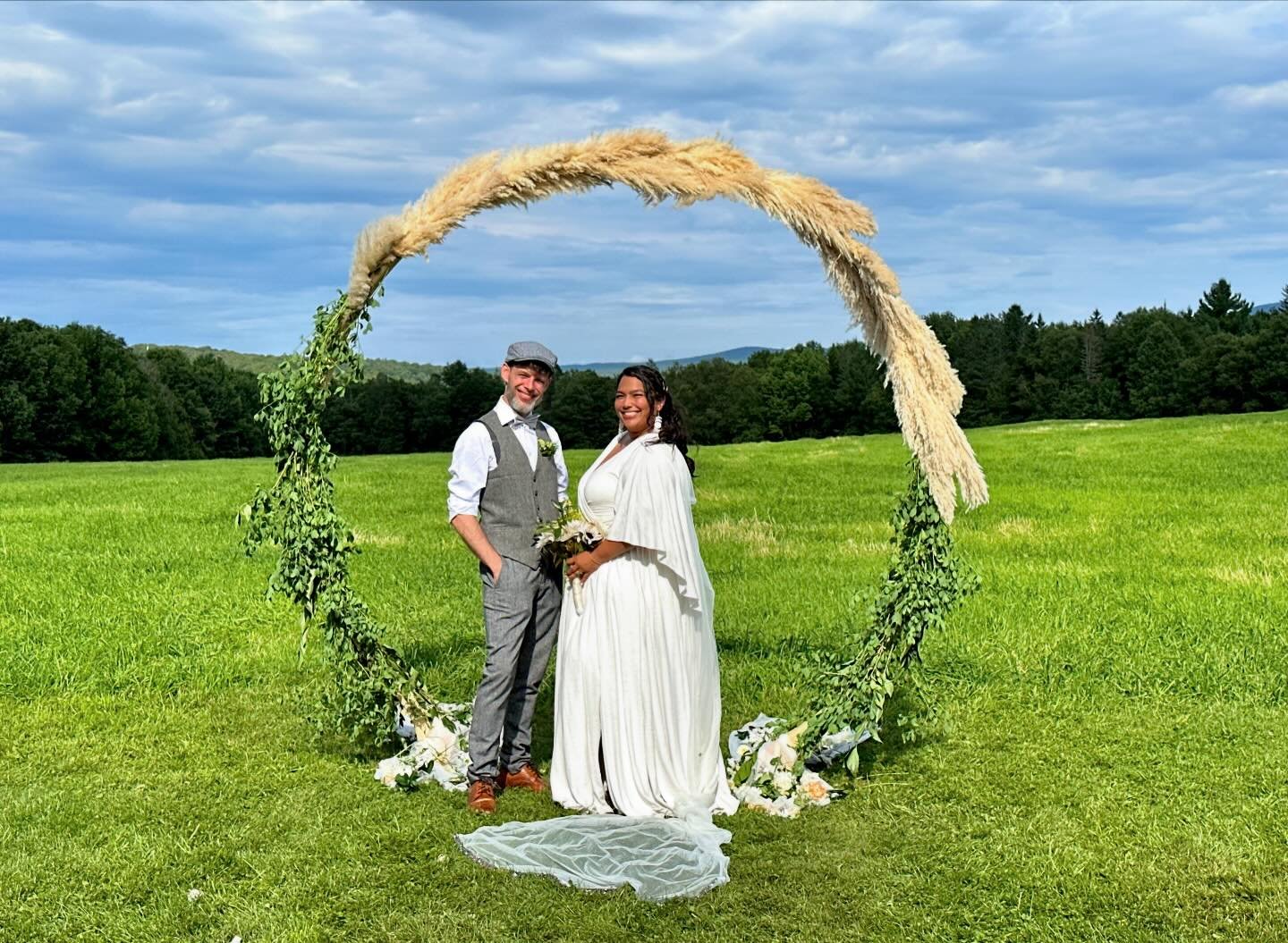 Happy Earth Day! So many ways to celebrate this gorgeous planet! We are proud to be a part of a sustainable agricultural landscape 💚
.
.
#earthday #planetearth #mothernature #sustainablewedding #vermontwedding #integratedagriculture #barnwedding #20