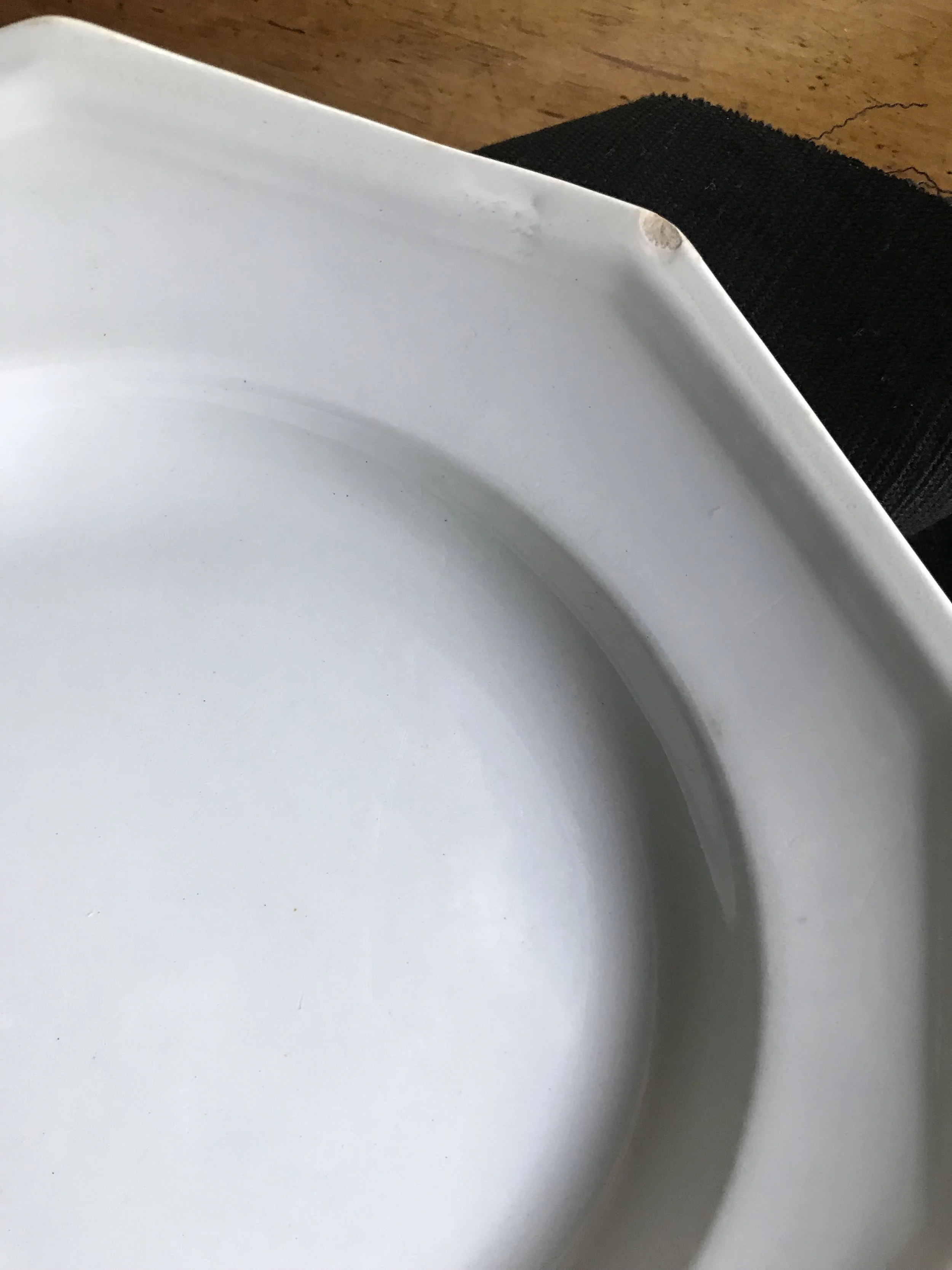 Classic Gothic by T&R Boote (IS-27)